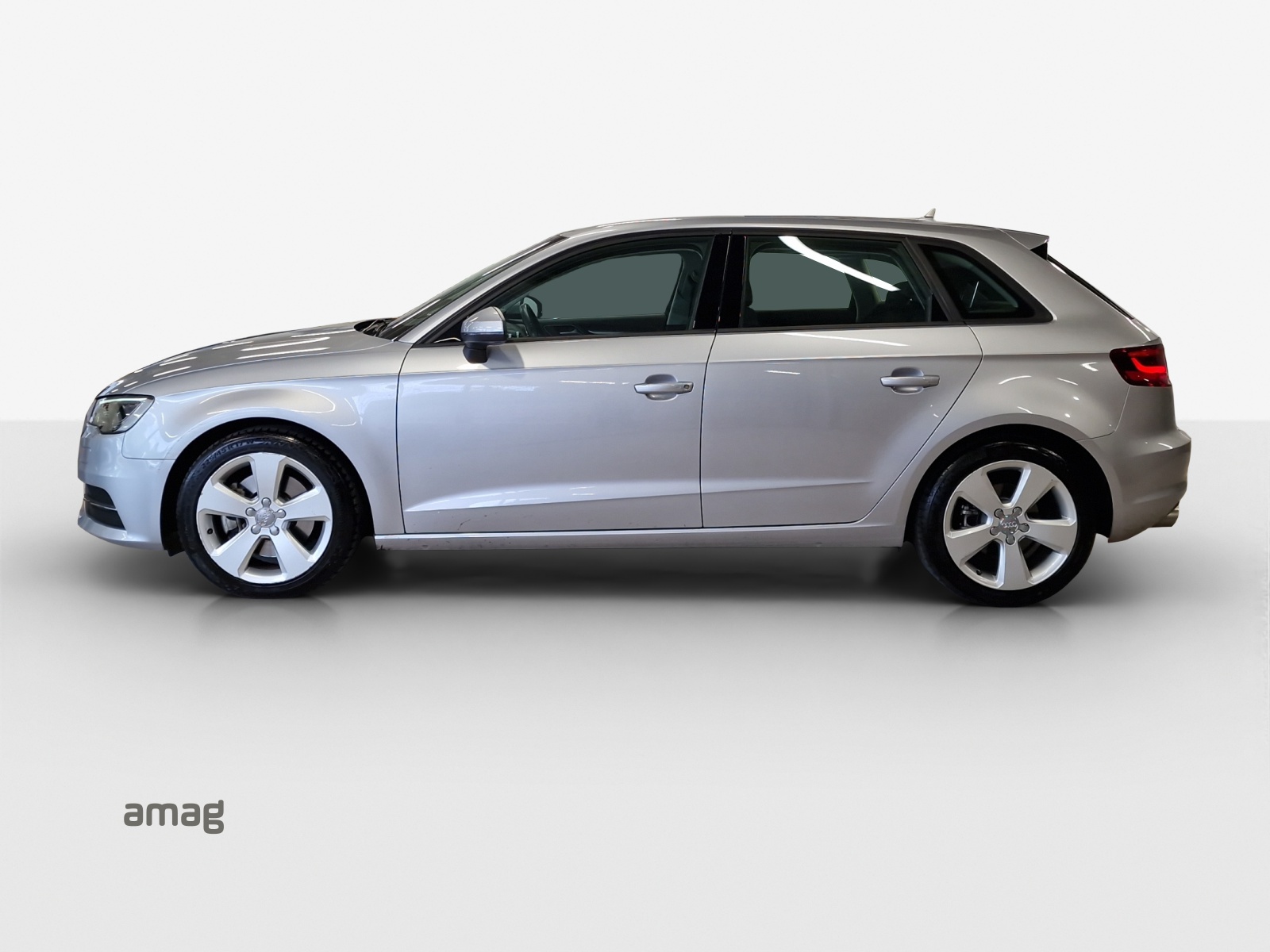 AUDI A3 Sportback 1.8 TFSI Ambition quattro S-tronic-image-1