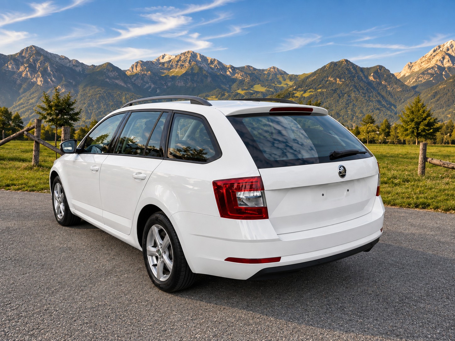 SKODA Octavia Combi 1.6 TDI Active DSG-image-7