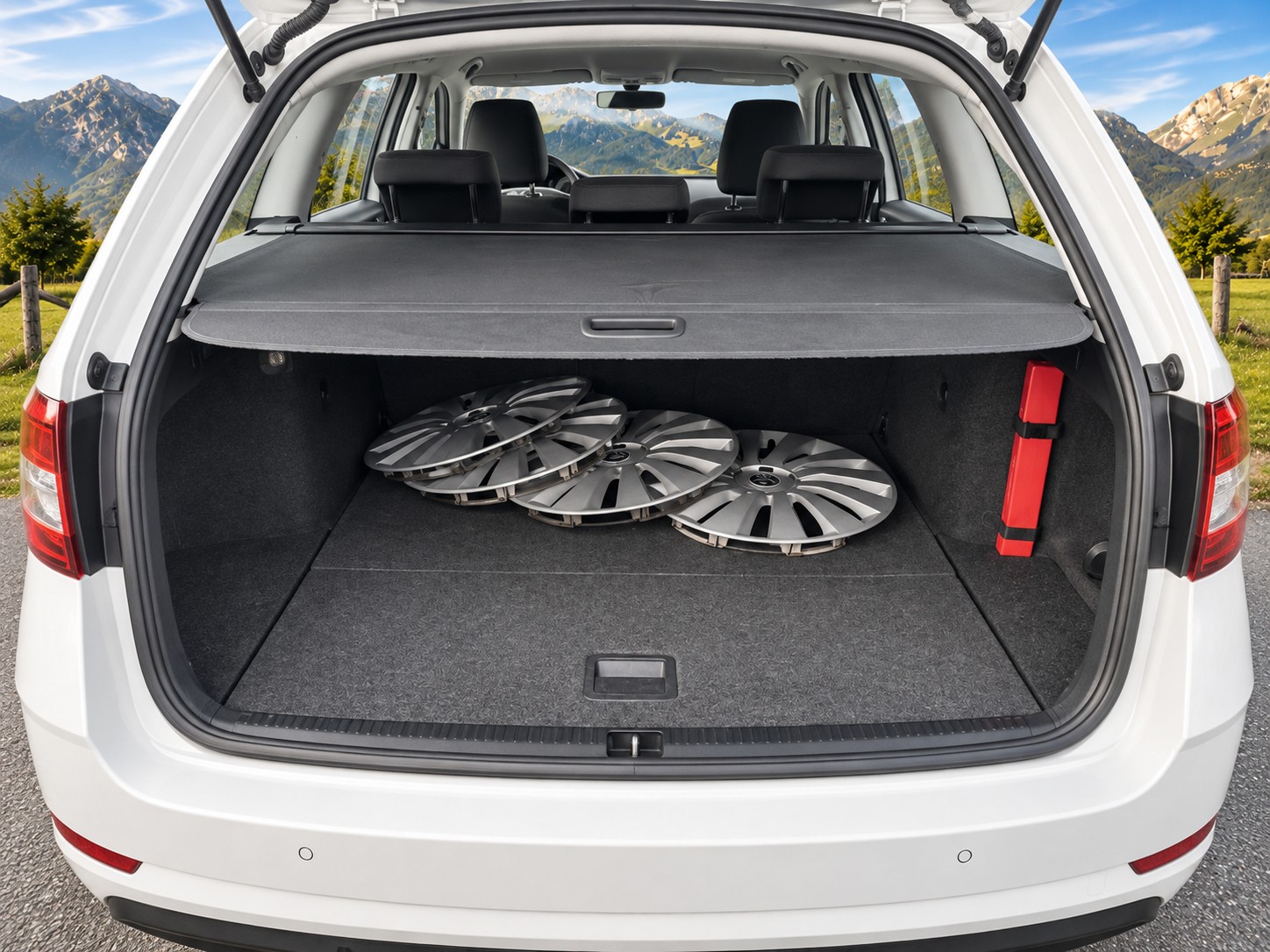 SKODA Octavia Combi 1.6 TDI Active DSG-image-8