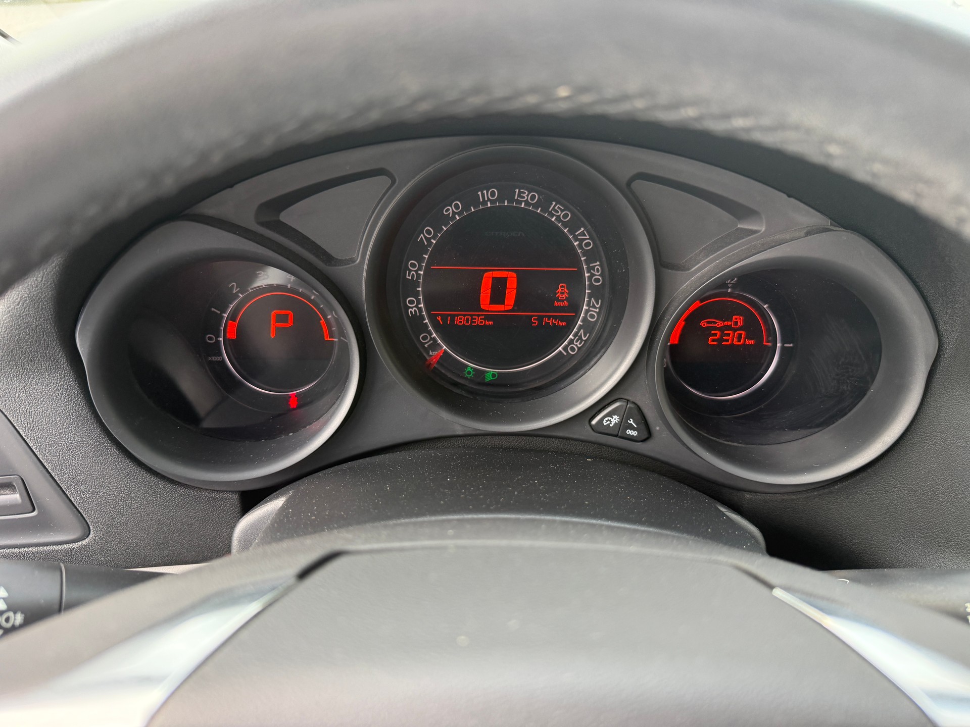 CITROEN C4 Berline 1.6 VTi Séduction BVA4-image-10