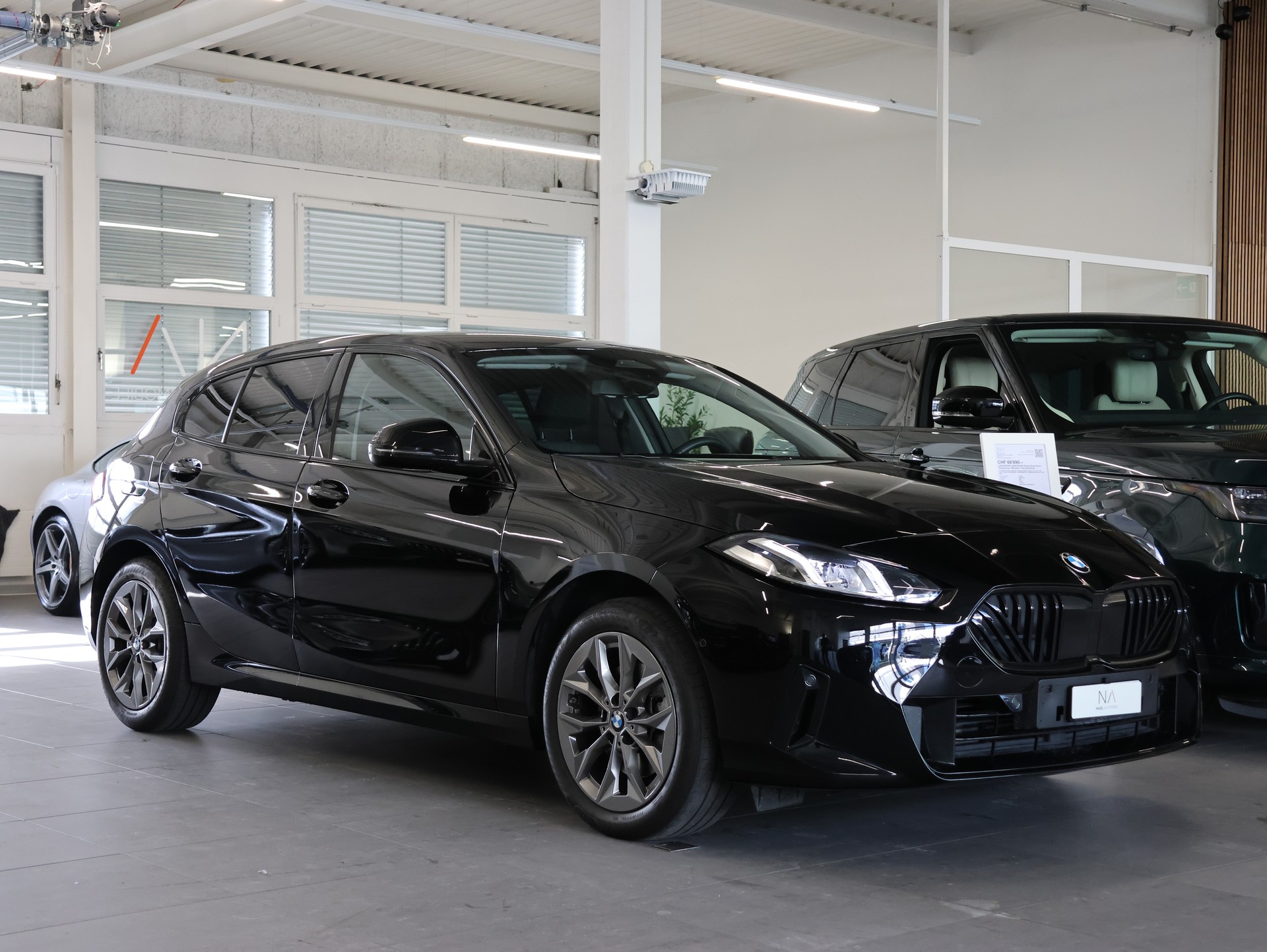 BMW 116 Steptronic *WERKSGARANTIE 01.2028*-image-1