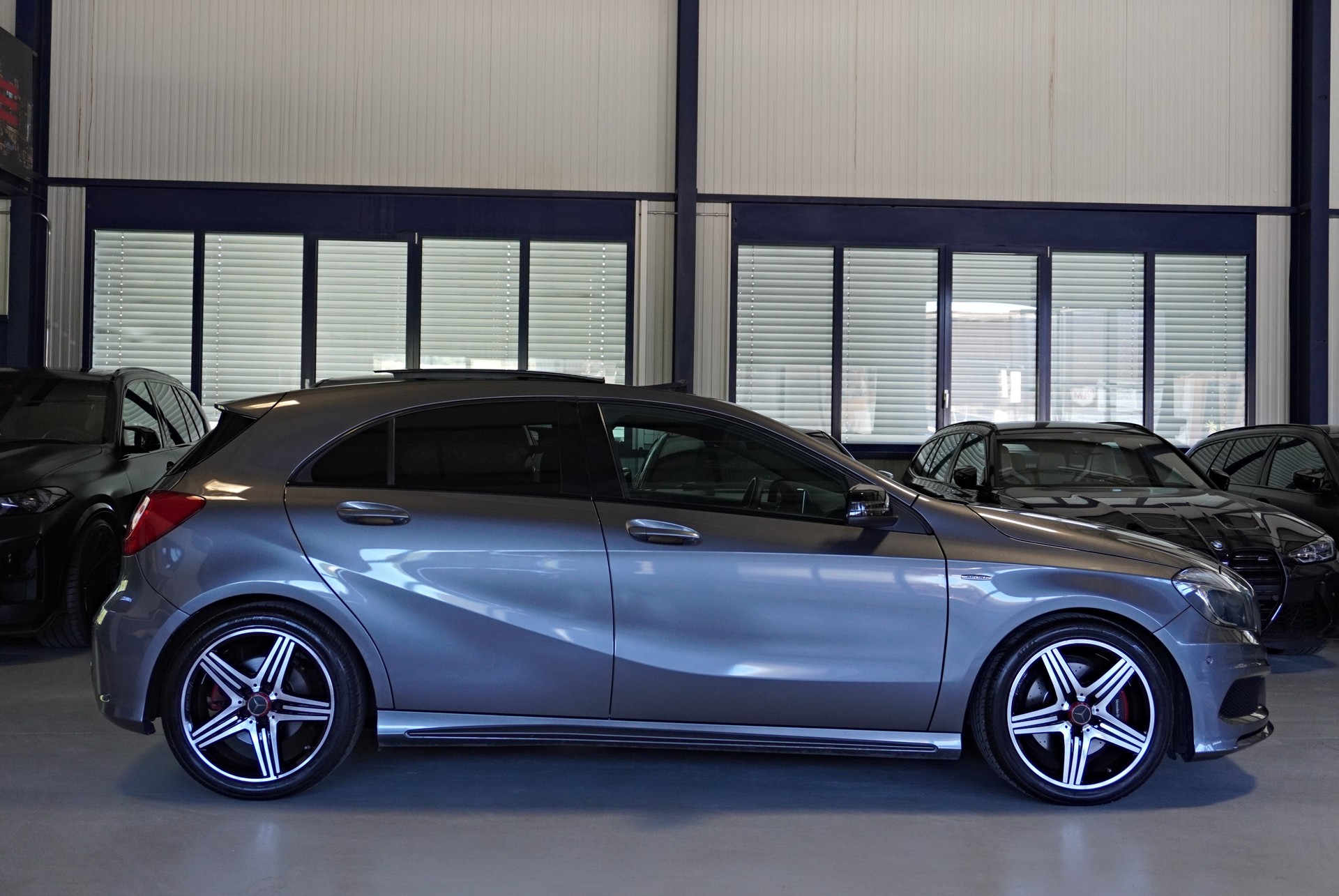 MERCEDES-BENZ A 250 Sport 4Matic 7G-DCT AMG EXKLUSIV-PAKET-image-1