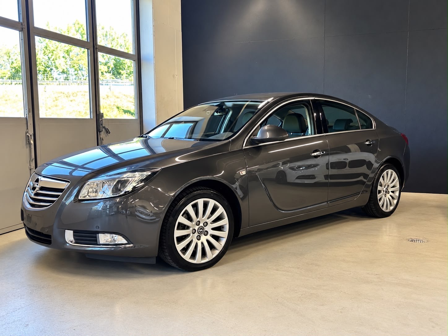 OPEL Insignia 2.8 Turbo Sport 4WD Automatic-image-6
