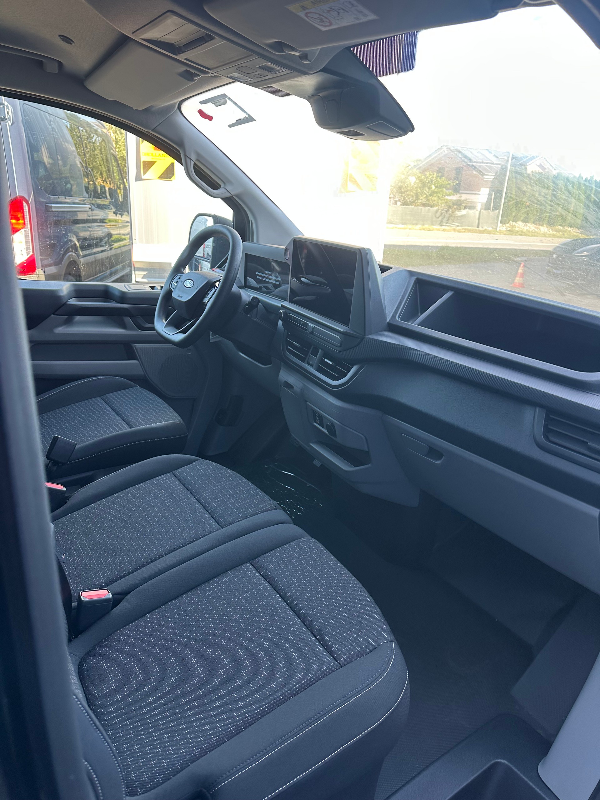 FORD Transit Custom Van 280 L1 2.0 EcoBl Trend/136CV/Aut.-image-11
