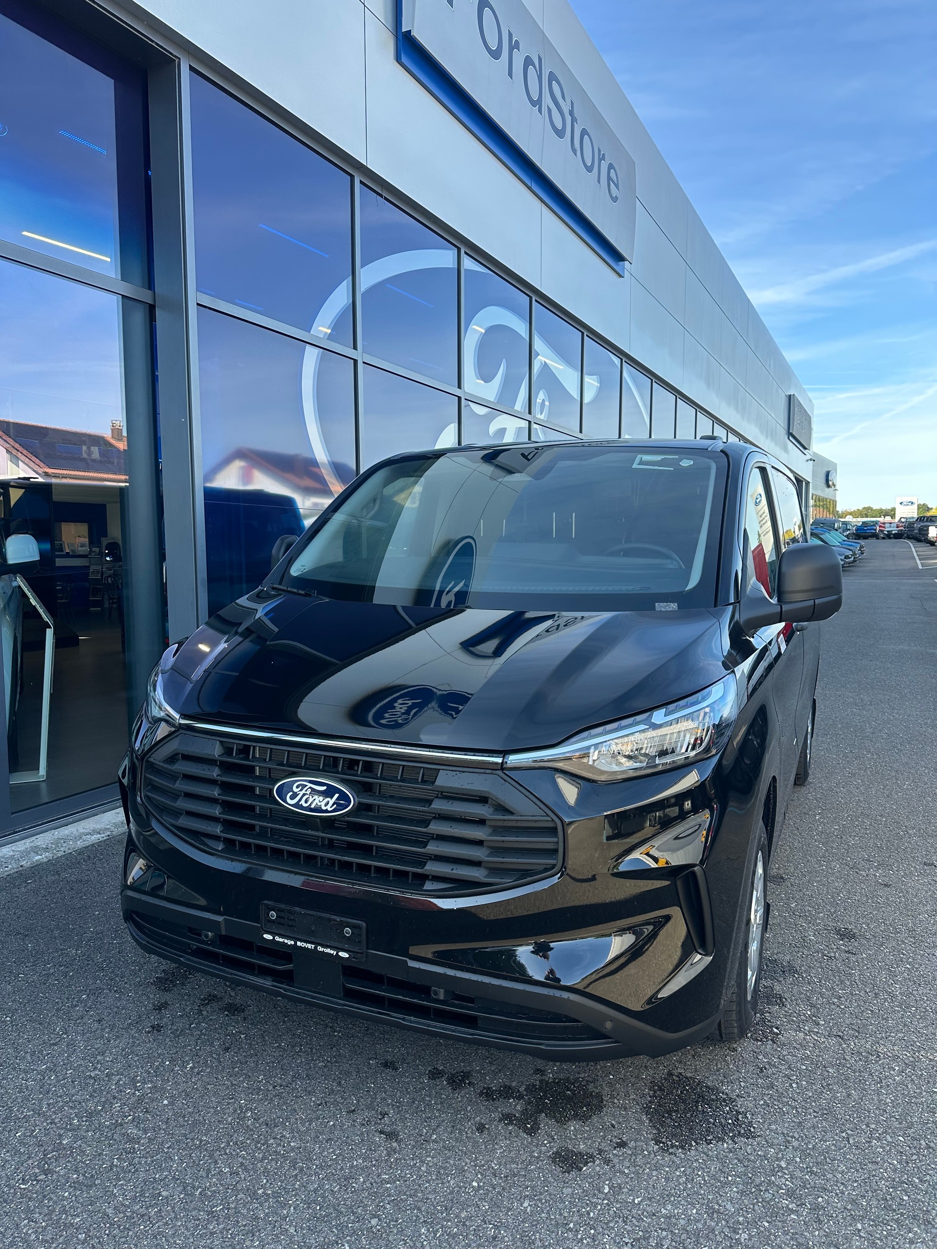 FORD Transit Custom Van 280 L1 2.0 EcoBl Trend/136CV/Aut.-image-0