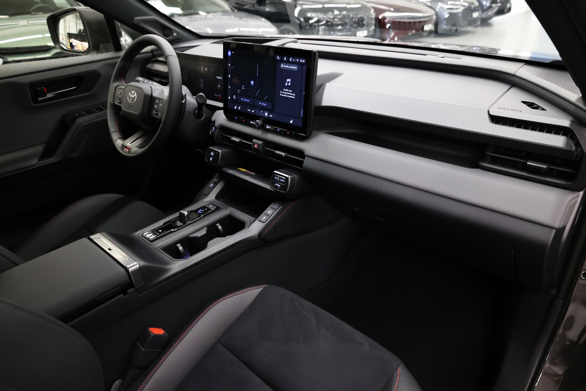 TOYOTA RAV-4 2.5 HSD GR Sport e-CVT AWD-image-24