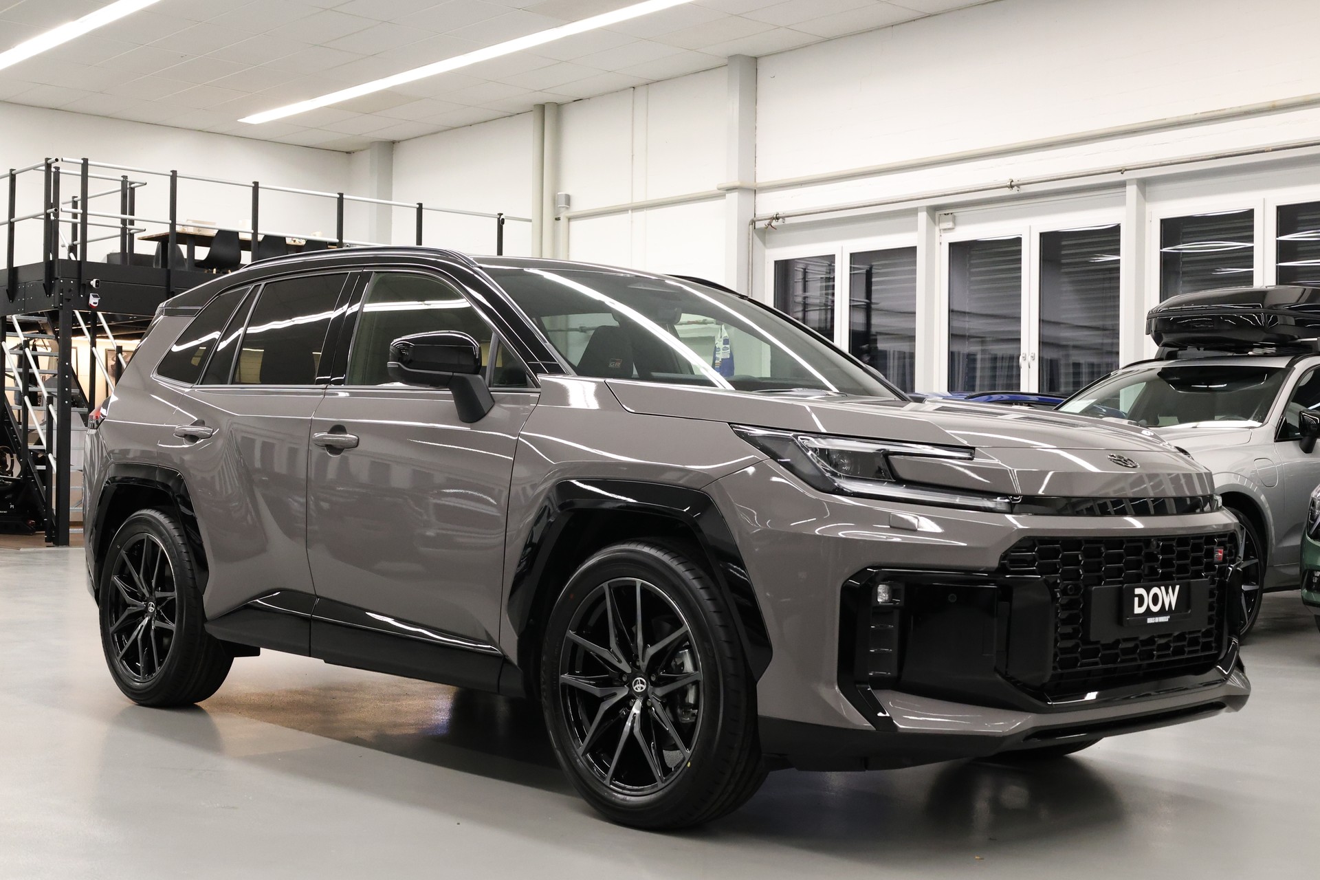 TOYOTA RAV-4 2.5 HSD GR Sport e-CVT AWD-image-1