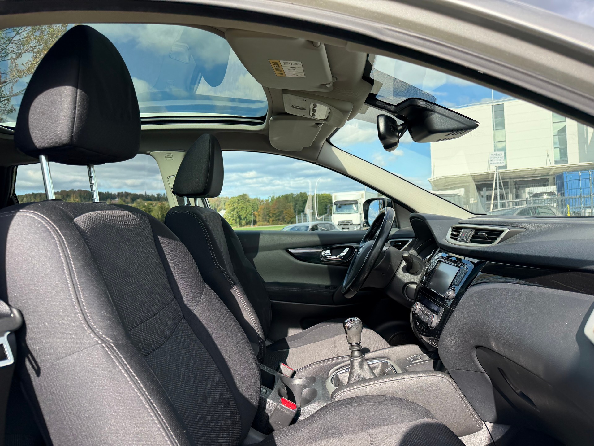 NISSAN Qashqai 1.6 DIG-T 360°-image-27