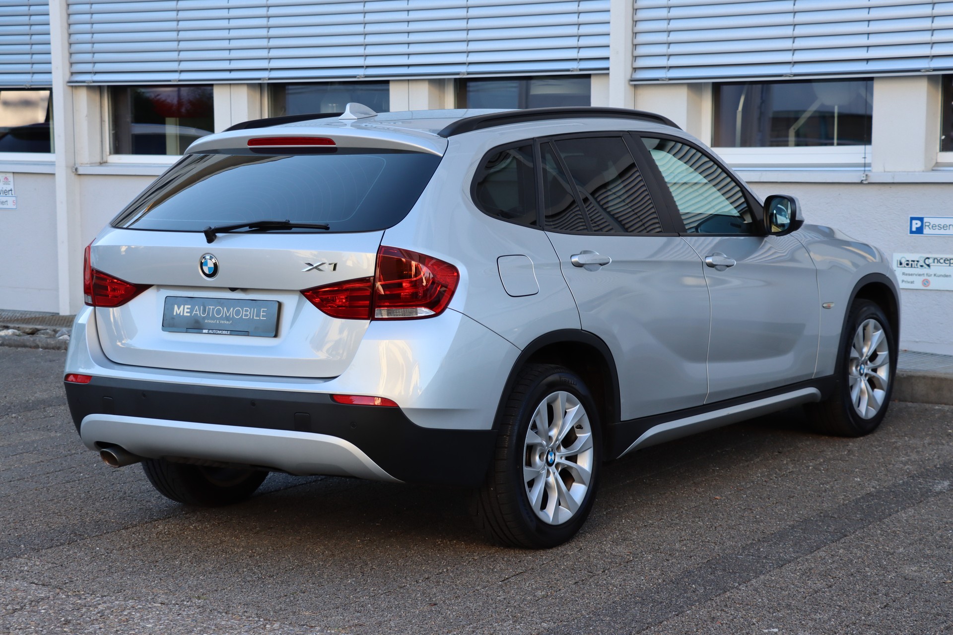 BMW X1 xDrive 20d Steptronic-image-3