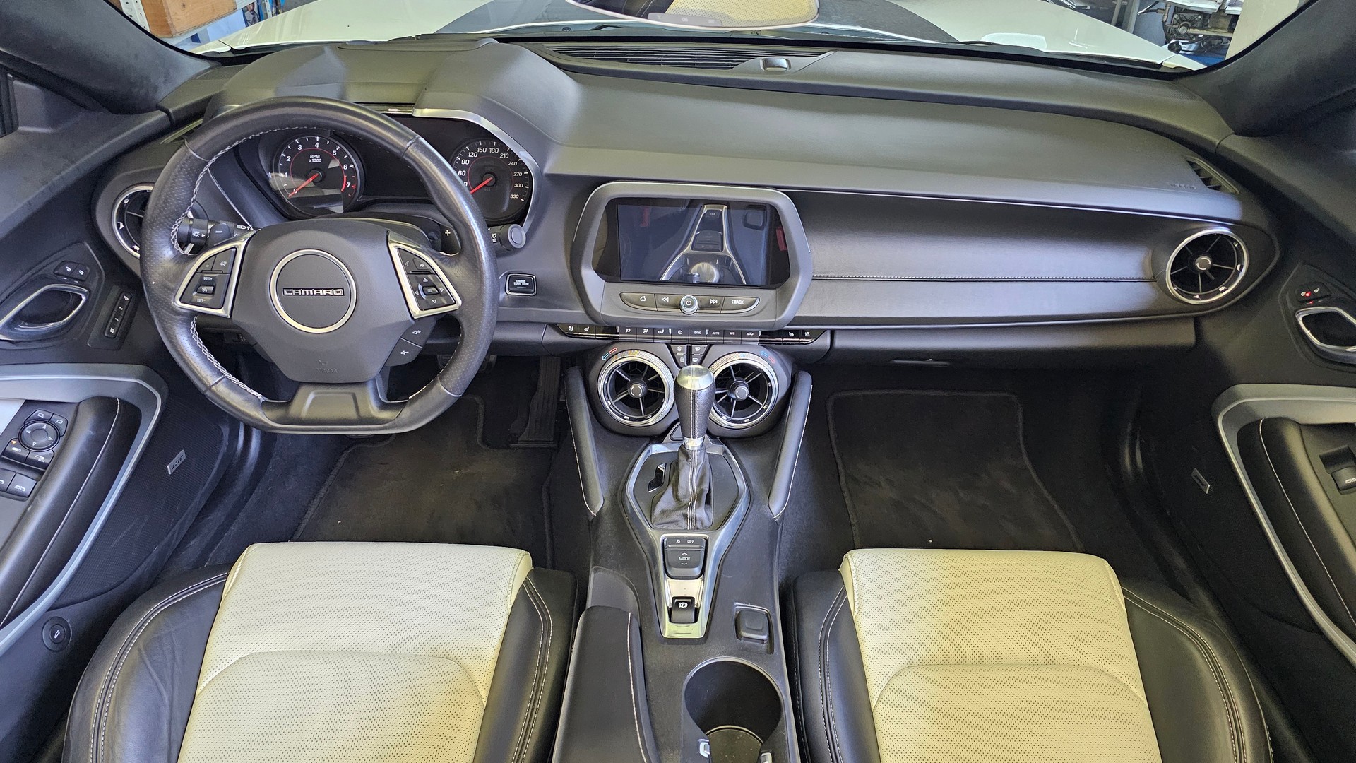 CHEVROLET Camaro 6.2 Convertible Automatic-image-8