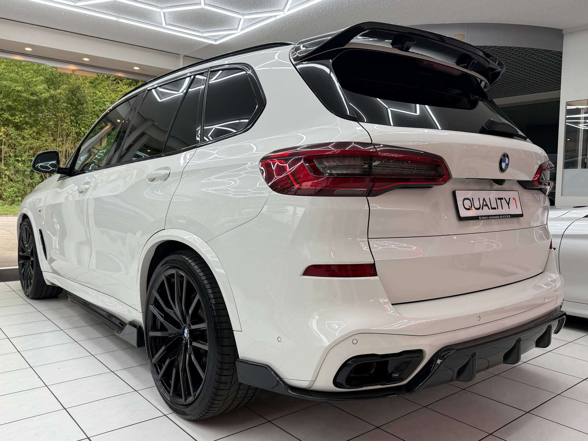 BMW X5 40i xDrive SAG-image-6