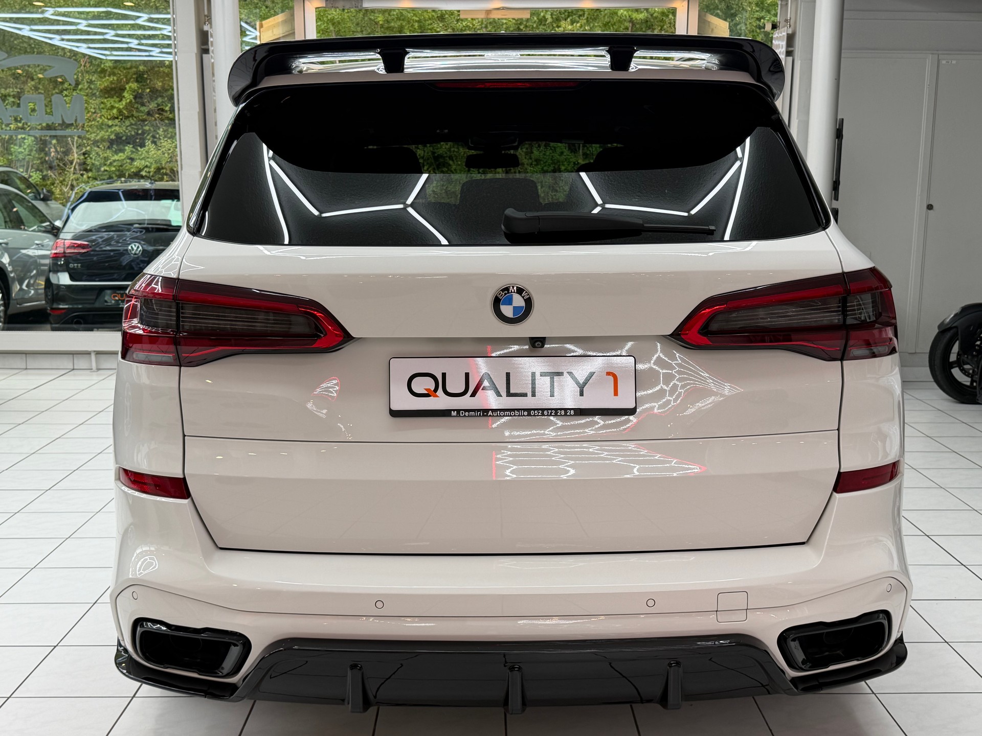 BMW X5 40i xDrive SAG-image-8