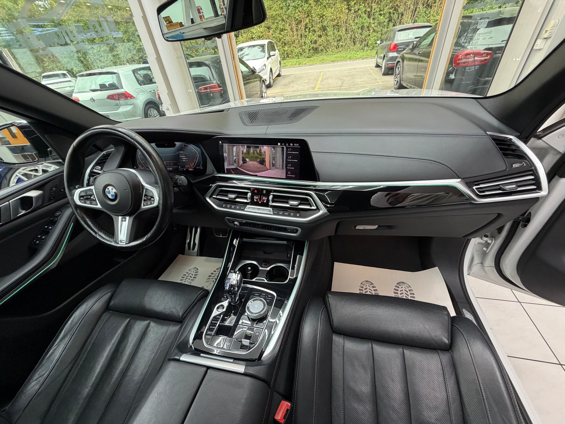 BMW X5 40i xDrive SAG-image-15