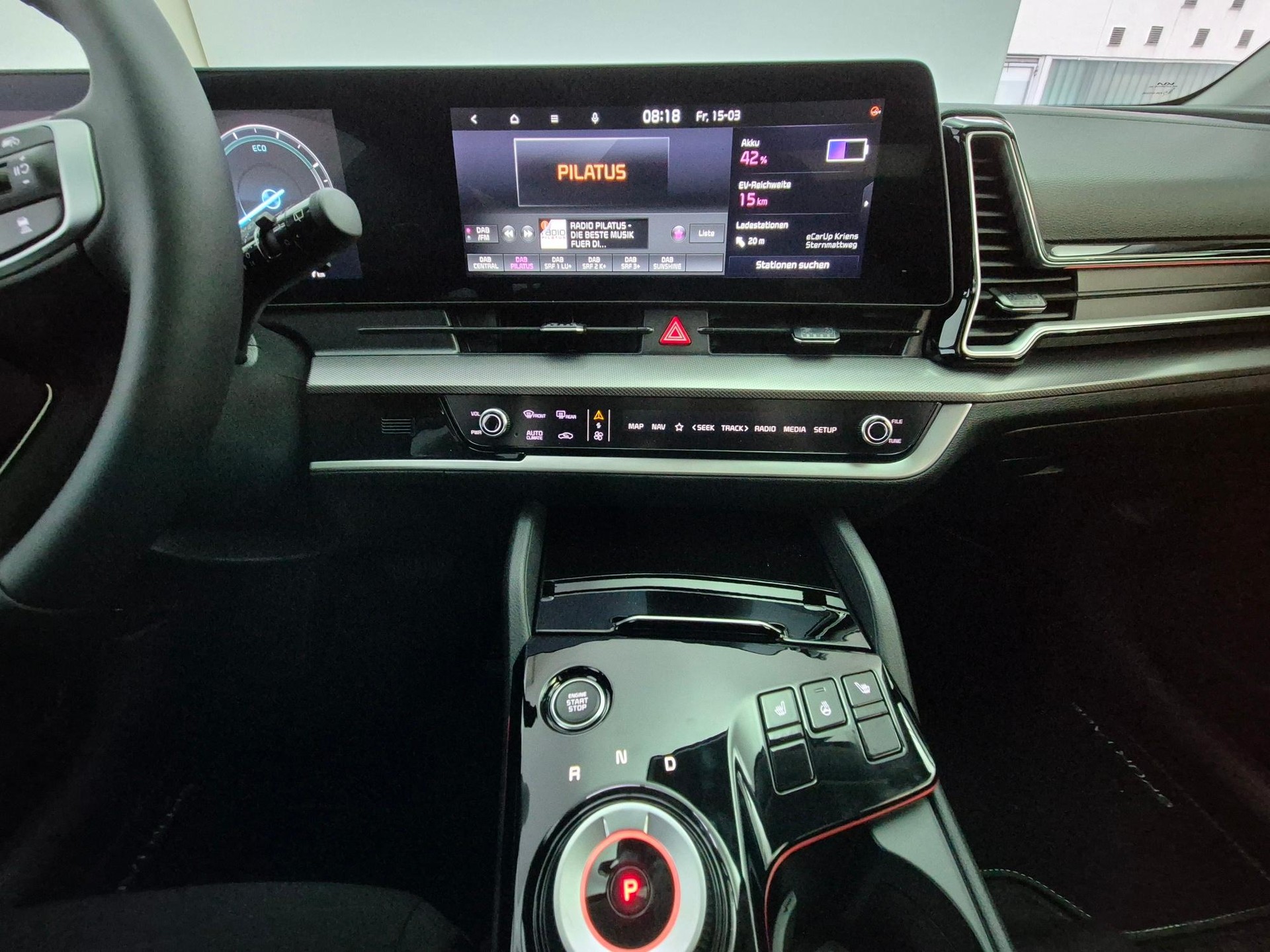 KIA Sportage 1.6 T-GDi PHEV Style-image-5