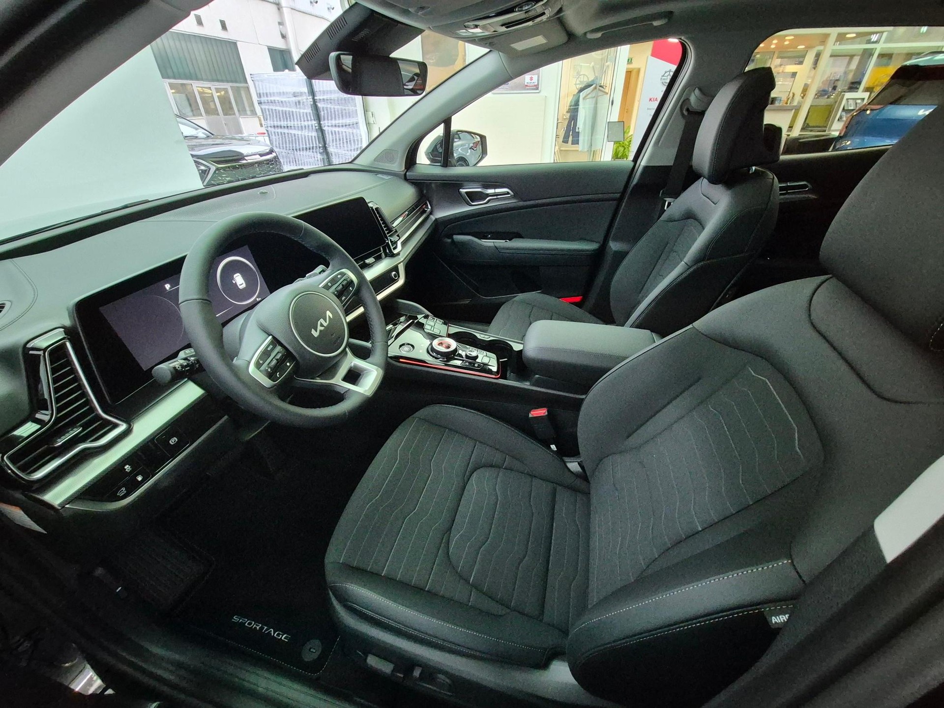 KIA Sportage 1.6 T-GDi PHEV Style-image-3