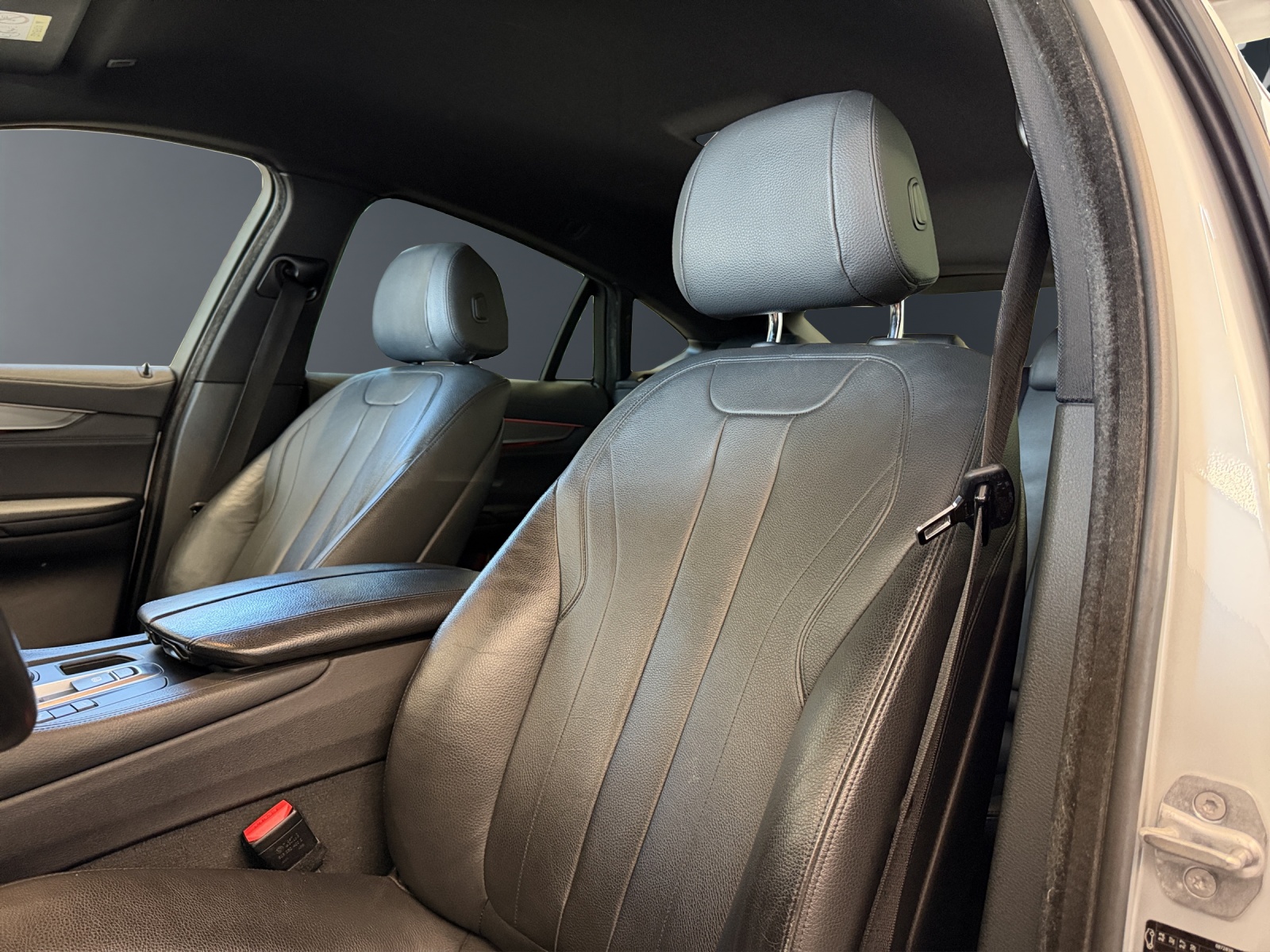 BMW X6 xDrive 40d Steptronic-image-18