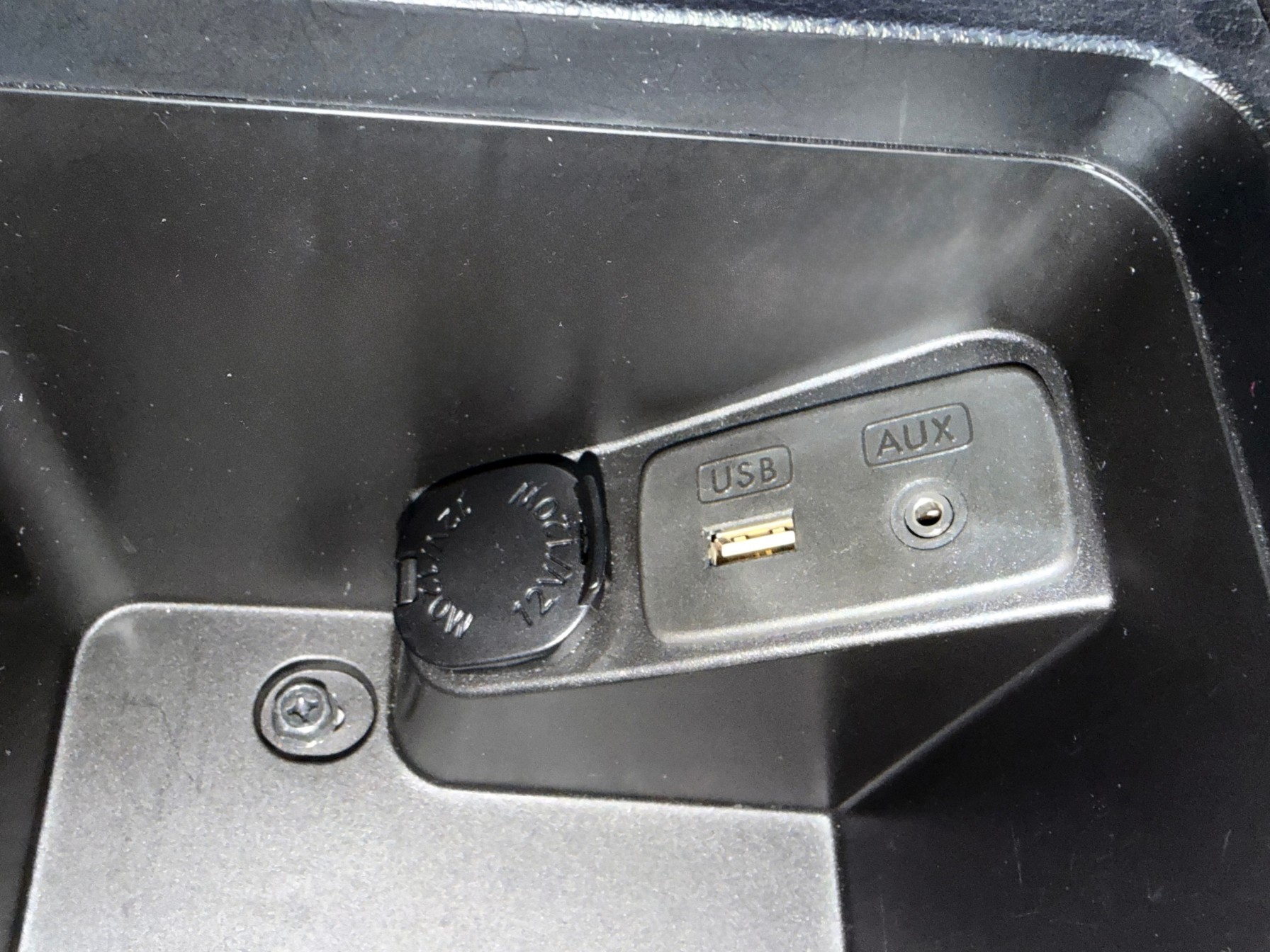 SUBARU Impreza 1.6 Swiss two-image-24