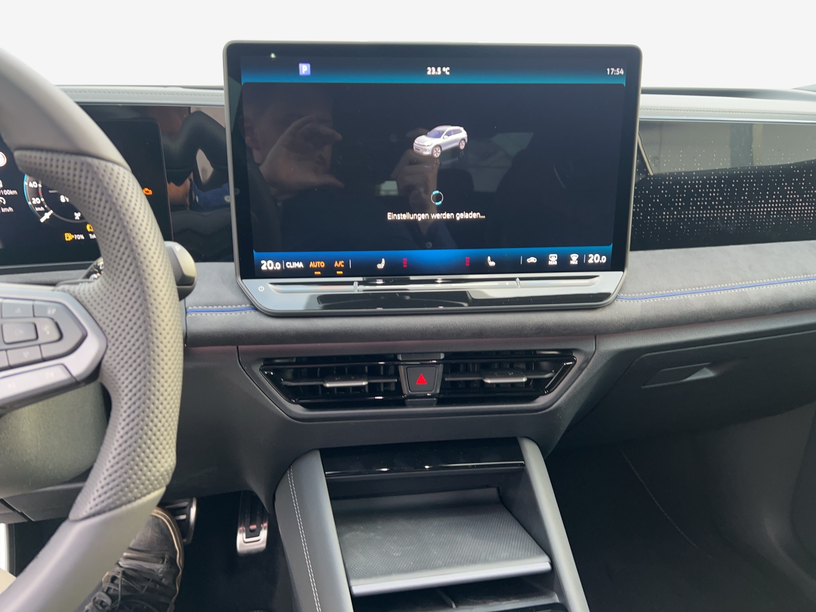 VW Tiguan 2.0 TSI DSG R-Line 4Motion-image-10