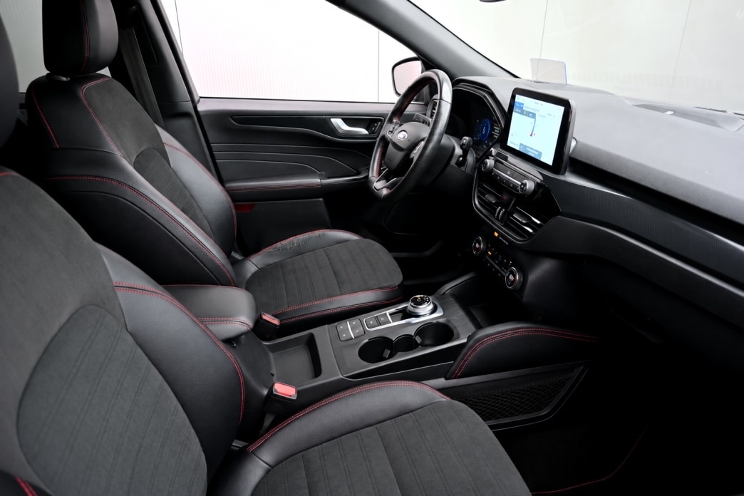 FORD Kuga 2.5 FHEV ST-Line X 4WD-image-4