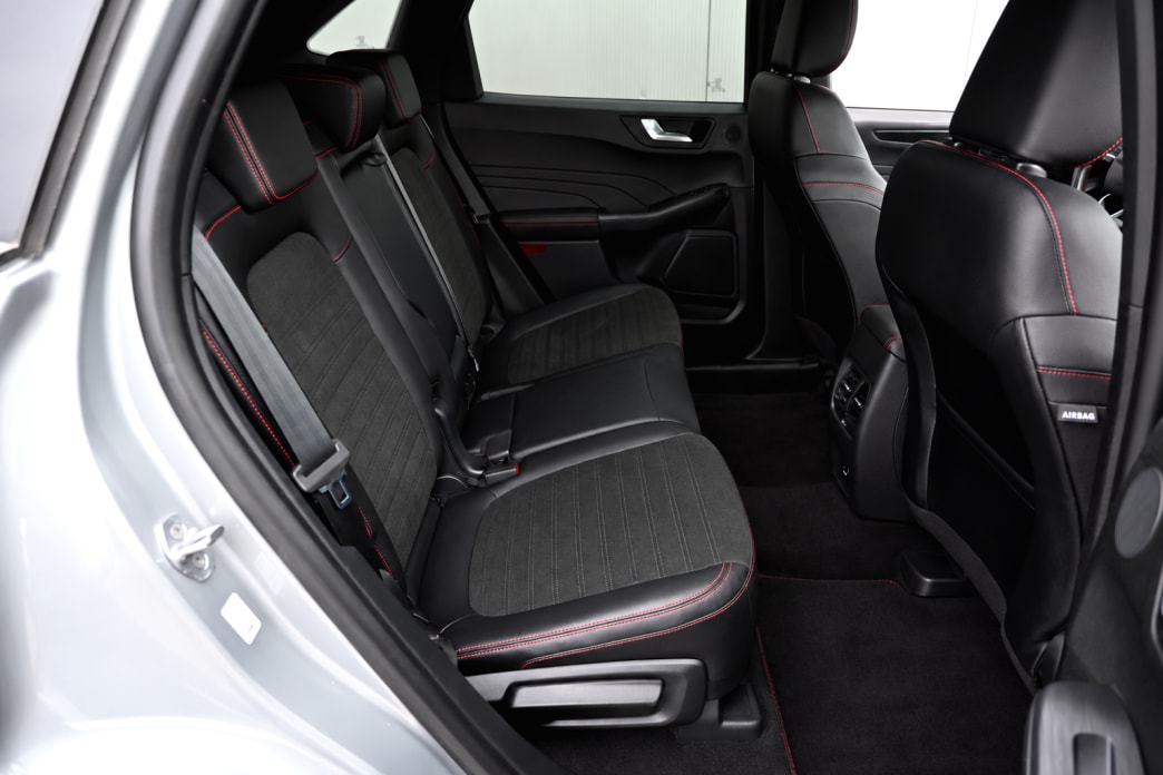 FORD Kuga 2.5 FHEV ST-Line X 4WD-image-5