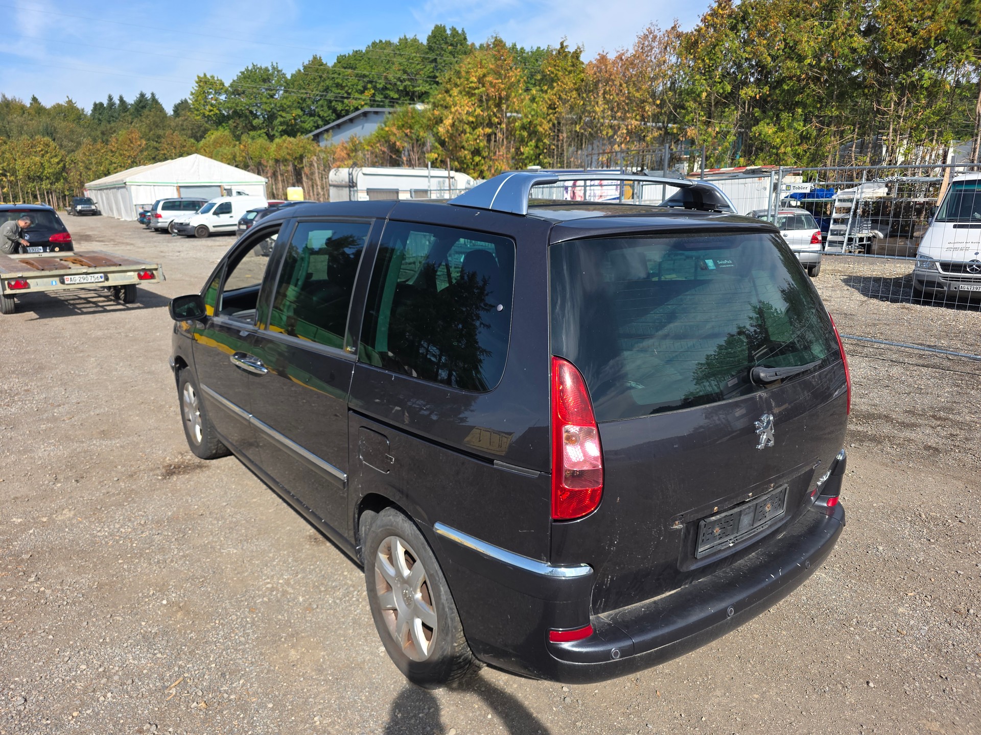 PEUGEOT 807 2.2 16V HDi Black & Silver-image-5