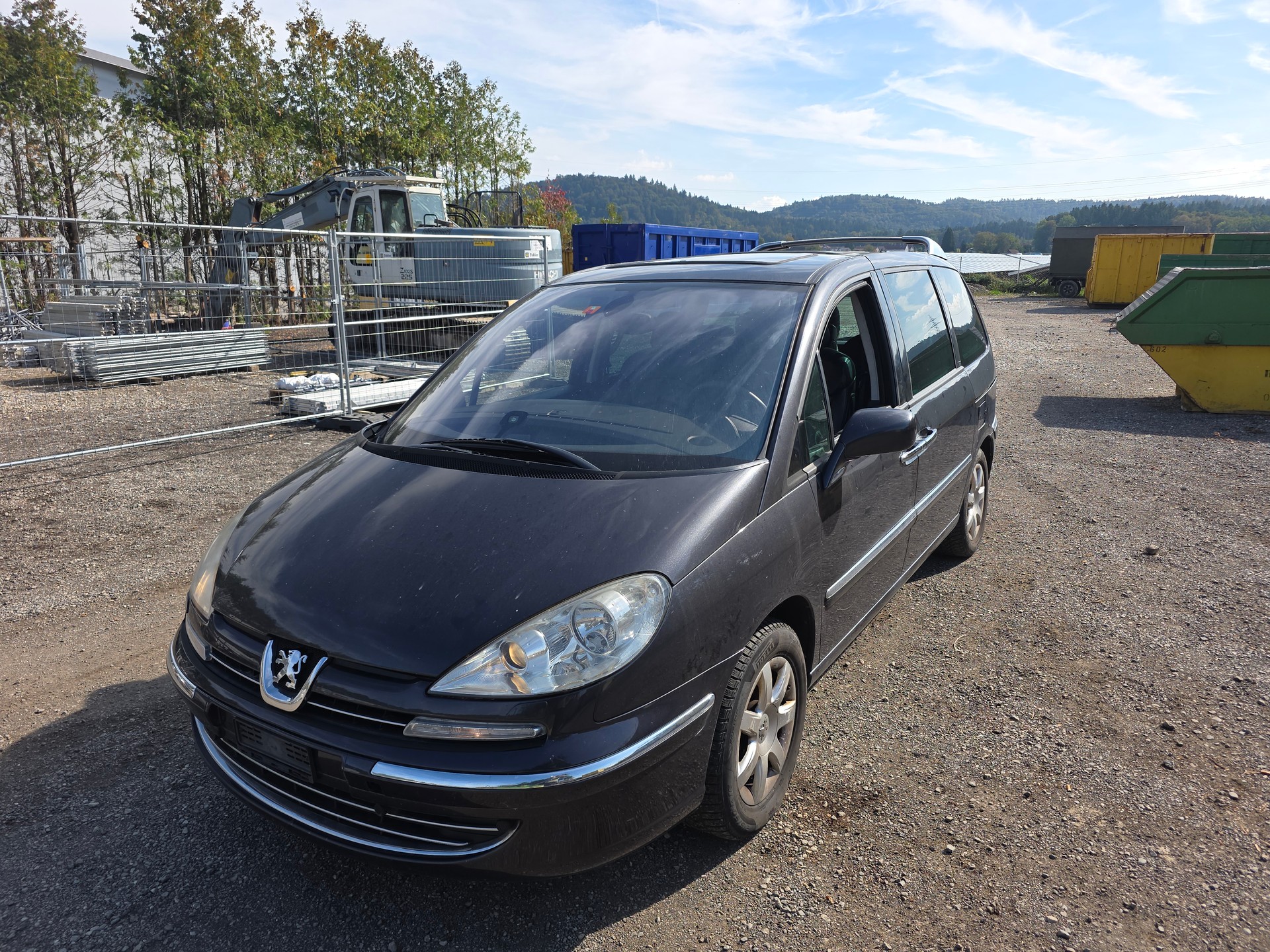 PEUGEOT 807 2.2 16V HDi Black & Silver-image-1