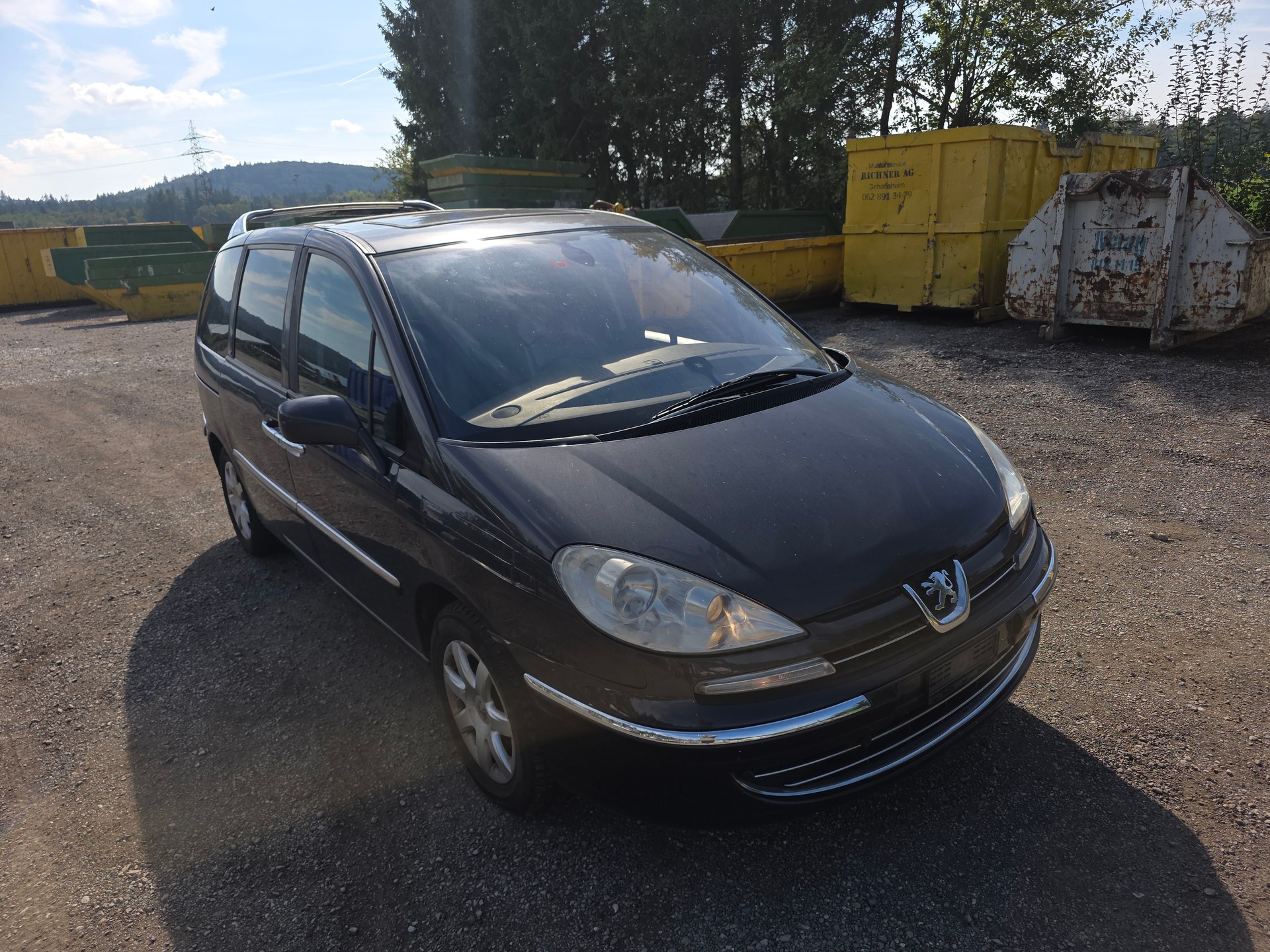 PEUGEOT 807 2.2 16V HDi Black & Silver-image-2