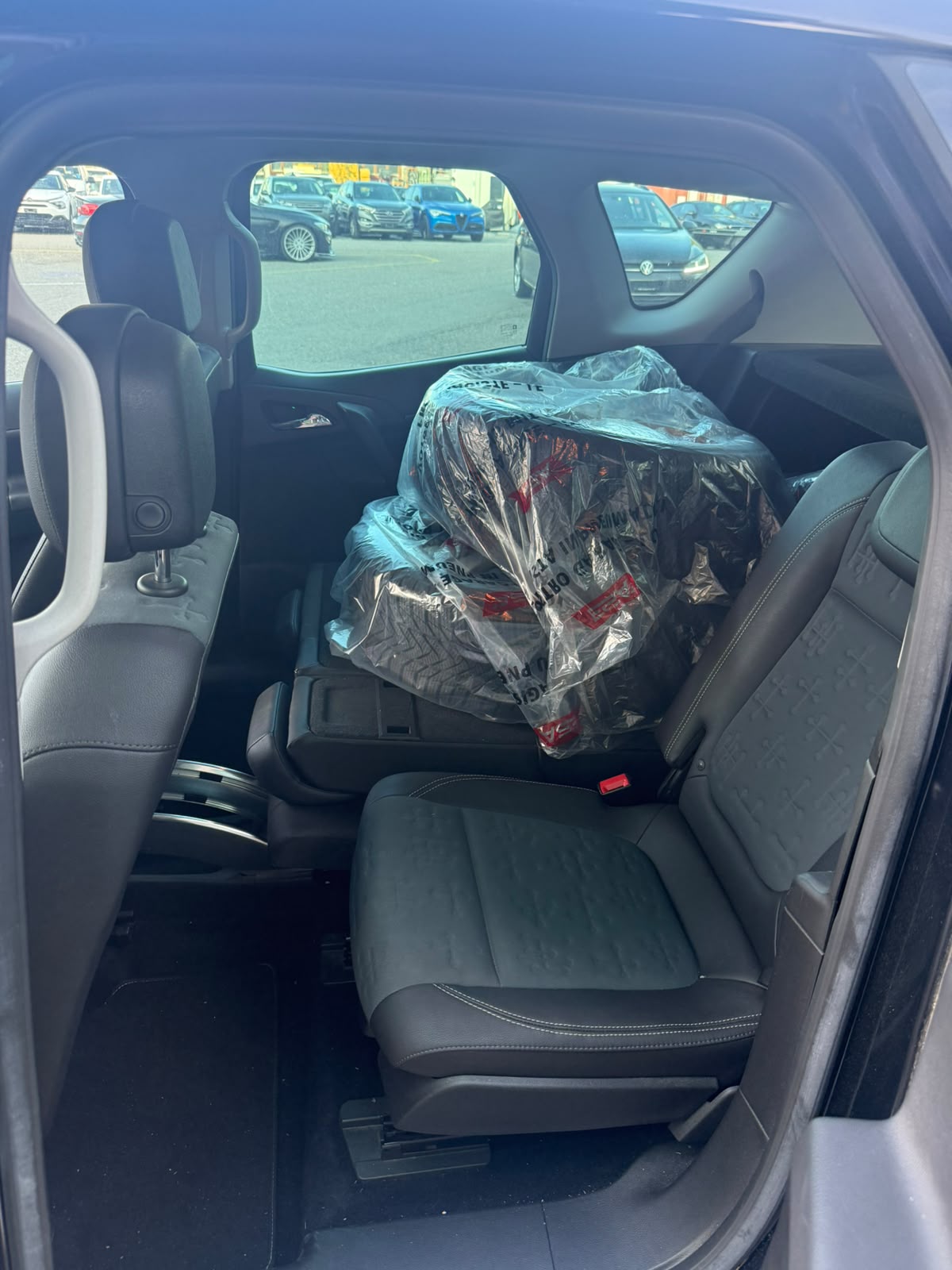 OPEL Meriva 1.4 Turbo Enjoy-image-12