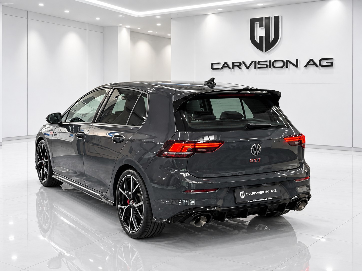 VW Golf 2.0 TSI GTI Clubsport DSG * Uranograu * AKRAPOVIC *-image-4