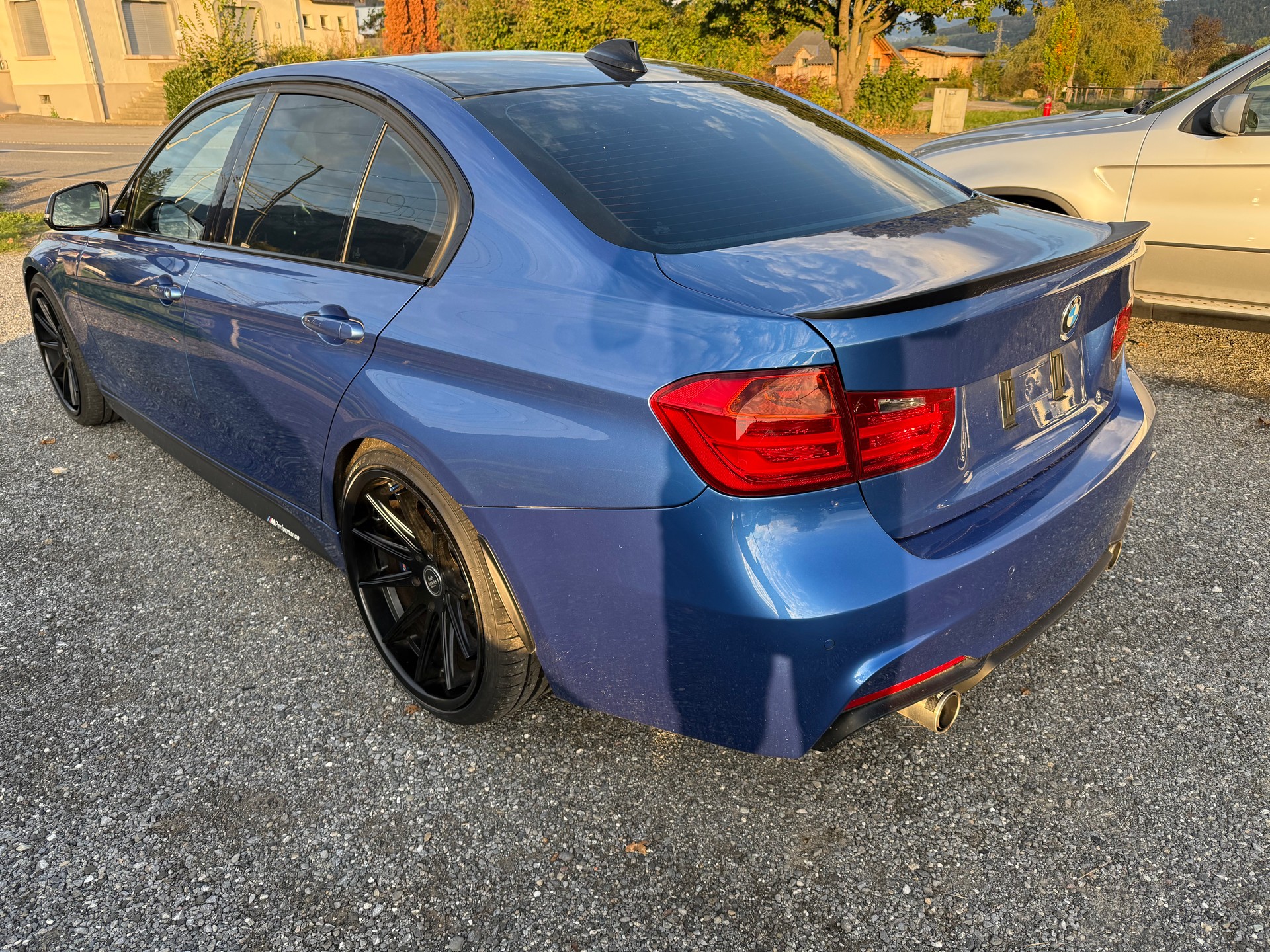 BMW 335i Modern Line Steptronic-image-3