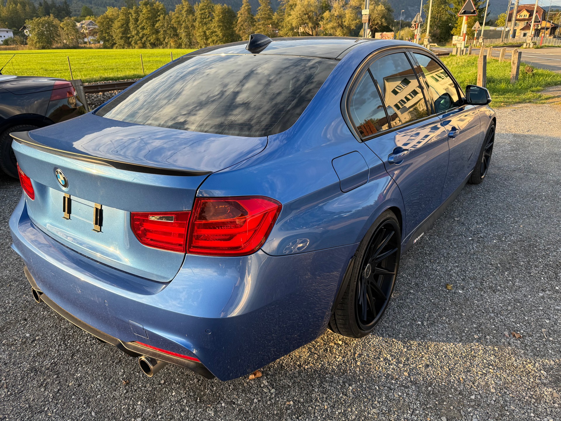 BMW 335i Modern Line Steptronic-image-5