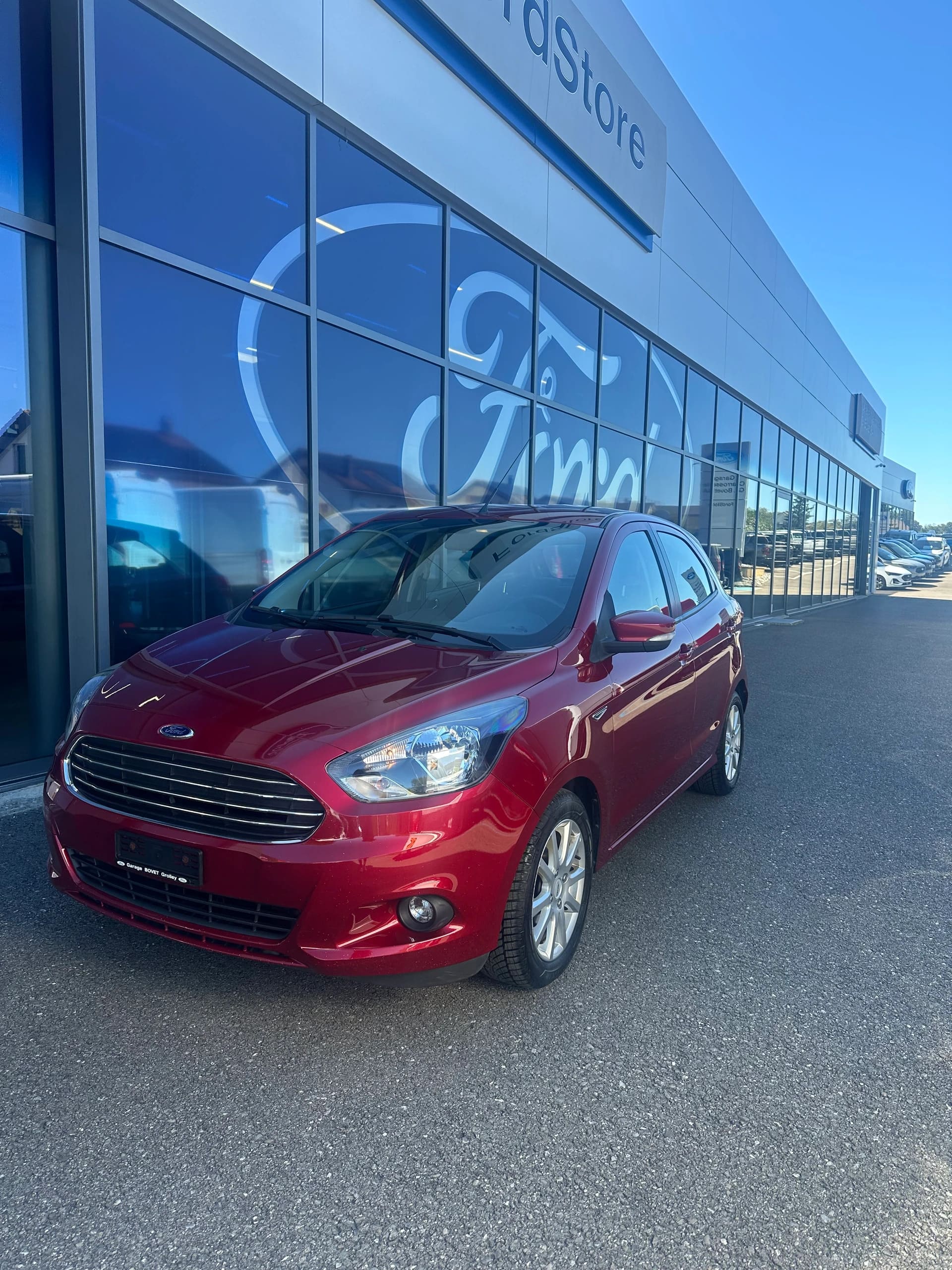 FORD Ka+ 1.2 Ti-VCT 85 Cool&Sound-image-1