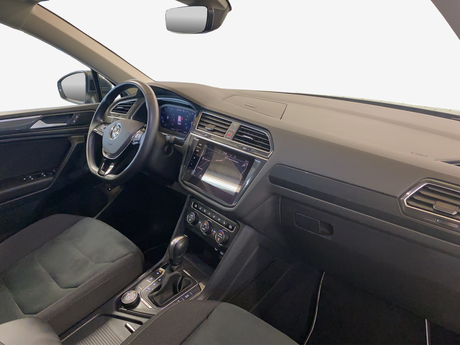 VW Tiguan Allspace 2.0TSI Highline 4Motion DSG-image-13