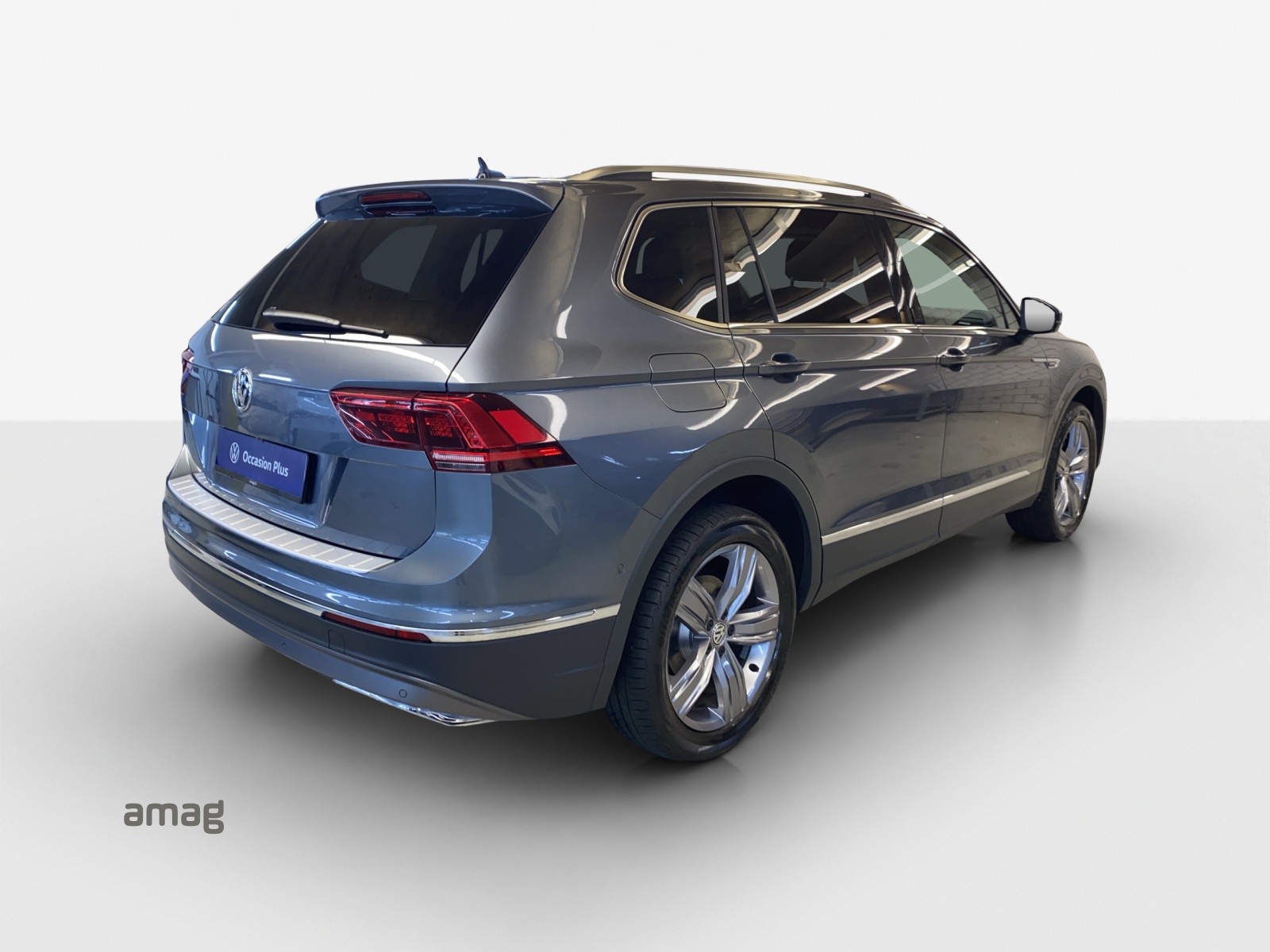 VW Tiguan Allspace 2.0TSI Highline 4Motion DSG-image-4