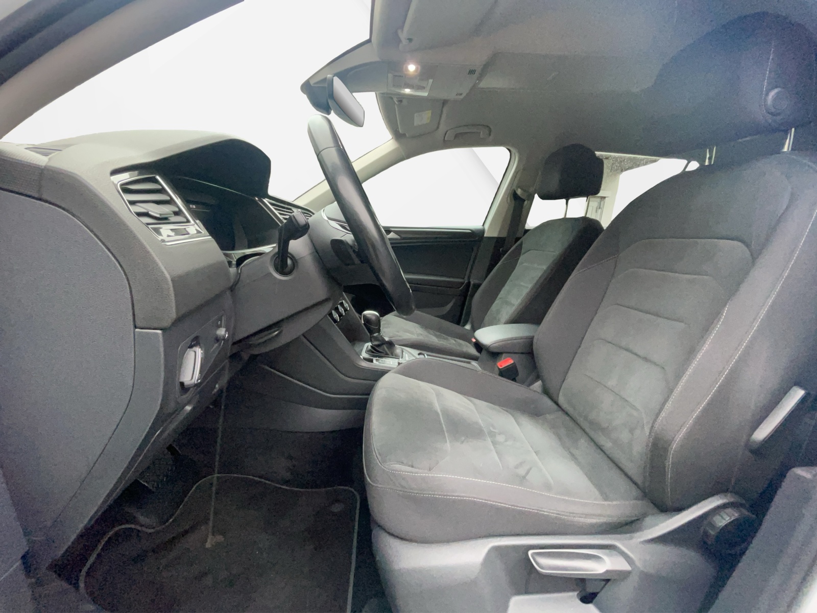 VW Tiguan Allspace 2.0 TSI Highline DSG-image-9