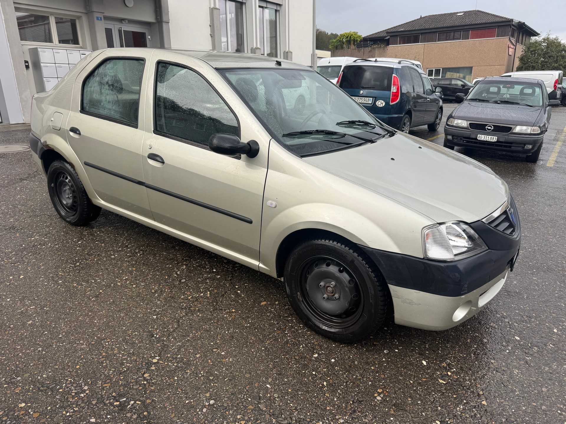 DACIA Logan 1.4-image-1