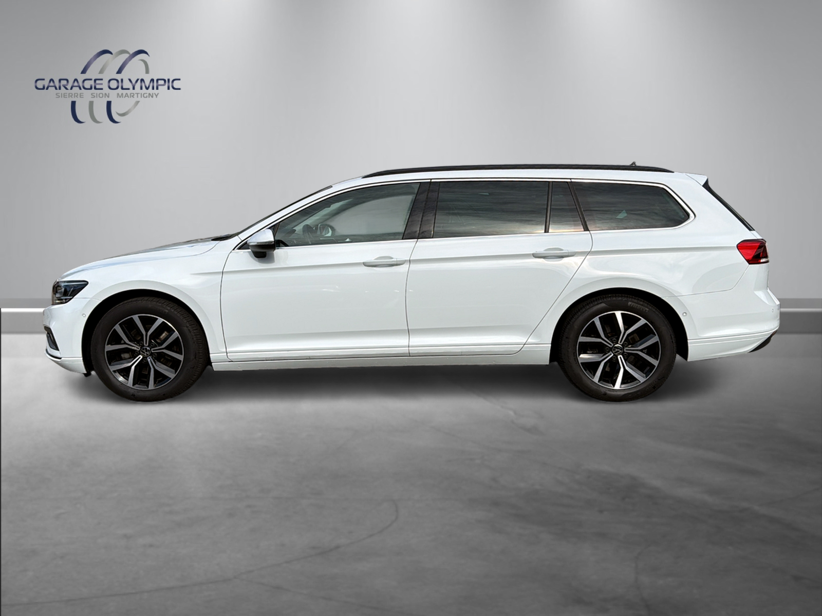 VW Passat 2.0 TDI BMT Business 4Motion DSG-image-2