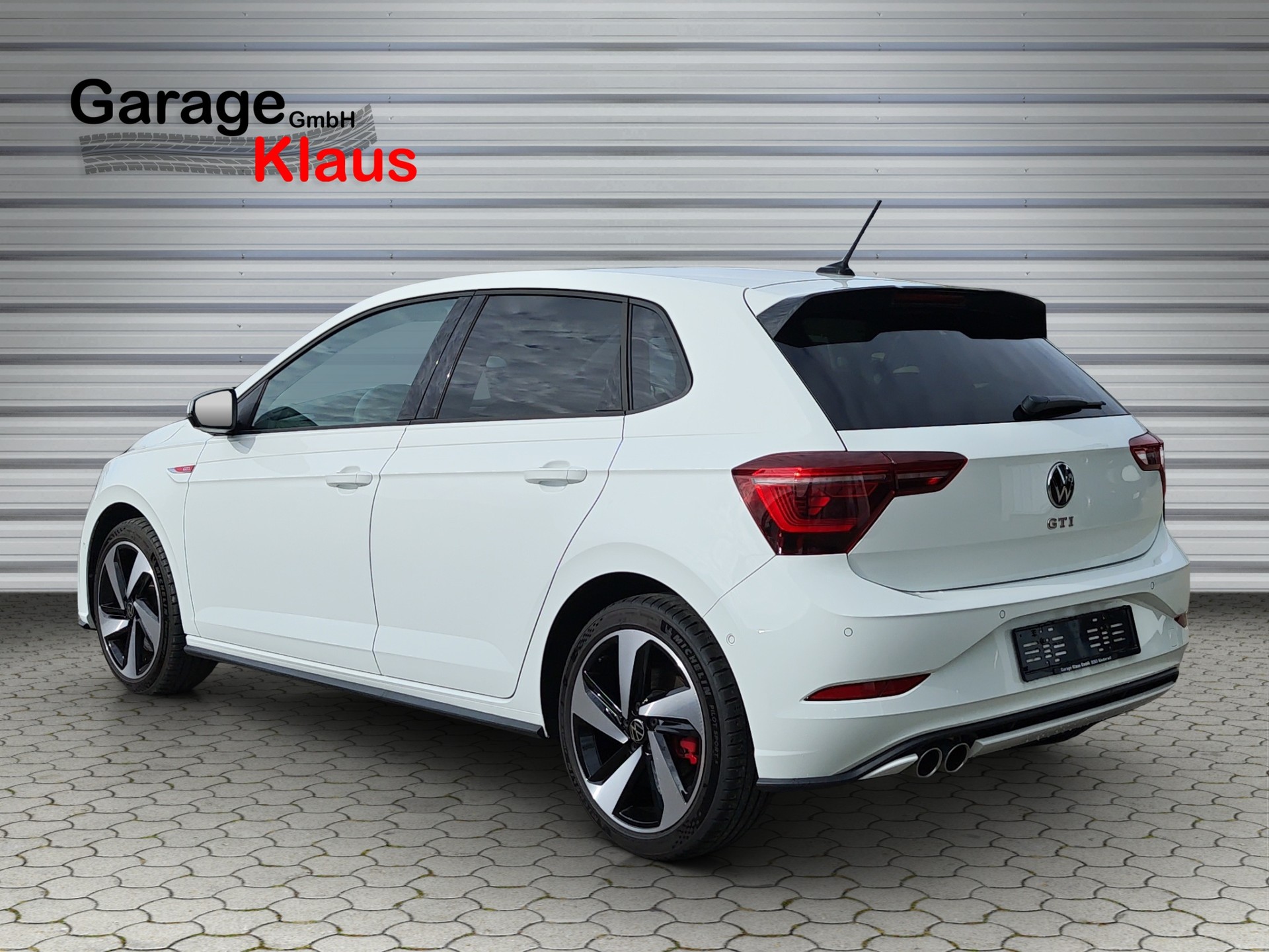 VW Polo 2.0 TSI GTI DSG-image-3