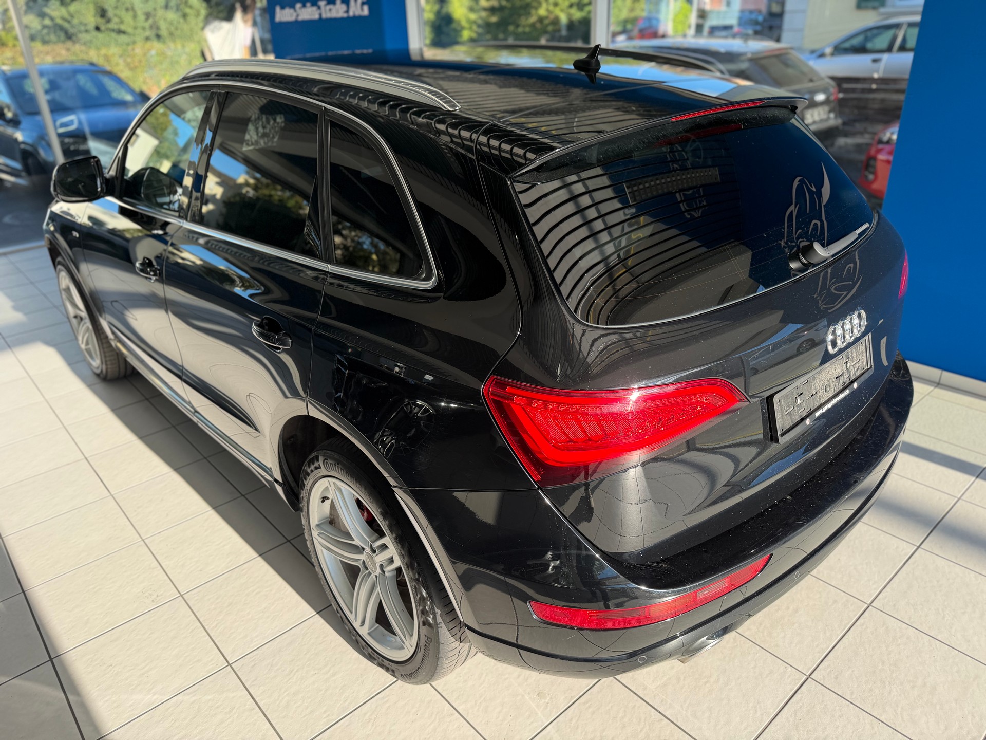 AUDI Q5 3.0 TDI quattro S-tronic S-LINE-image-6