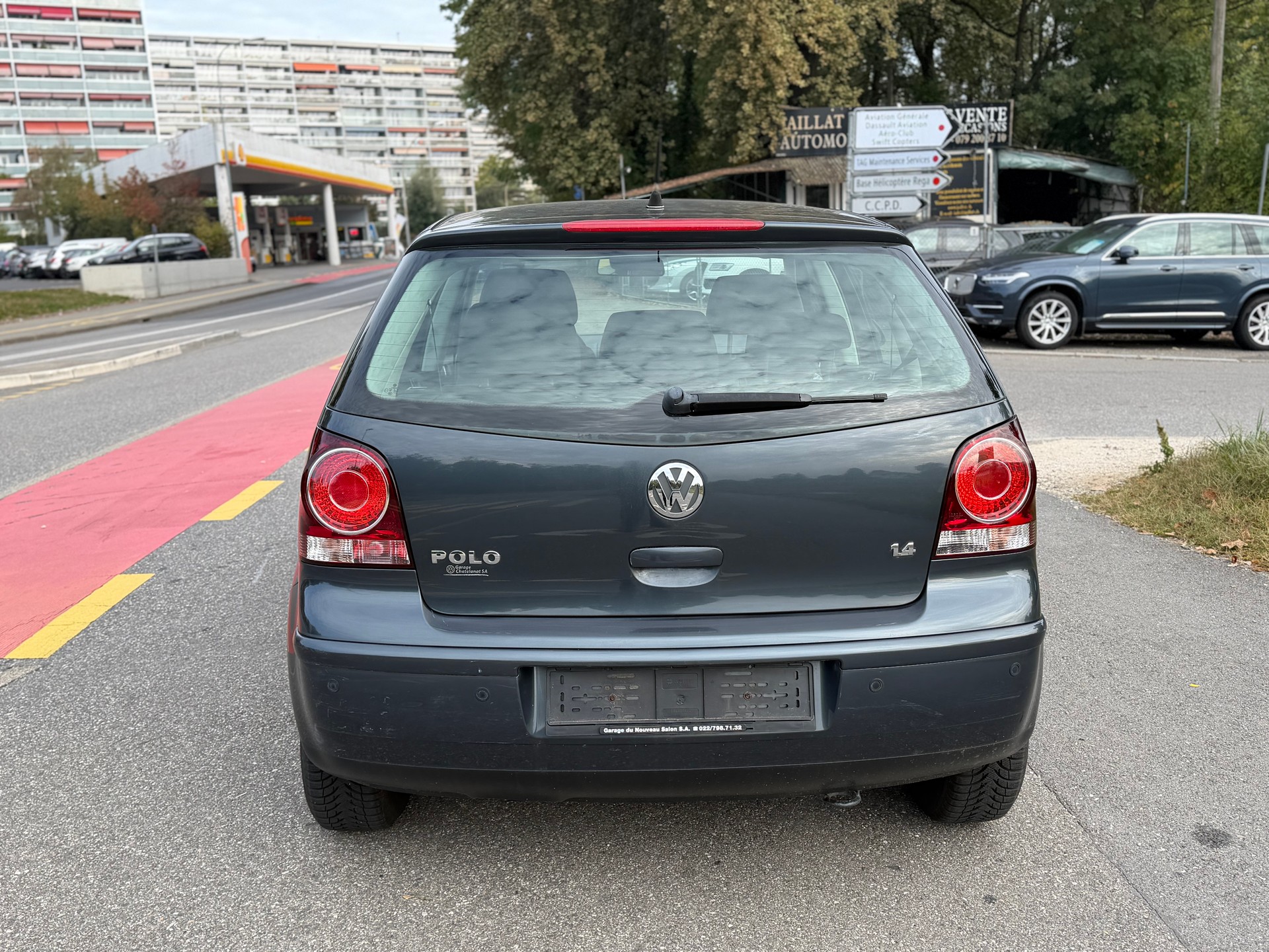 VW Polo 1.4 16V Trendline Automatic-image-5