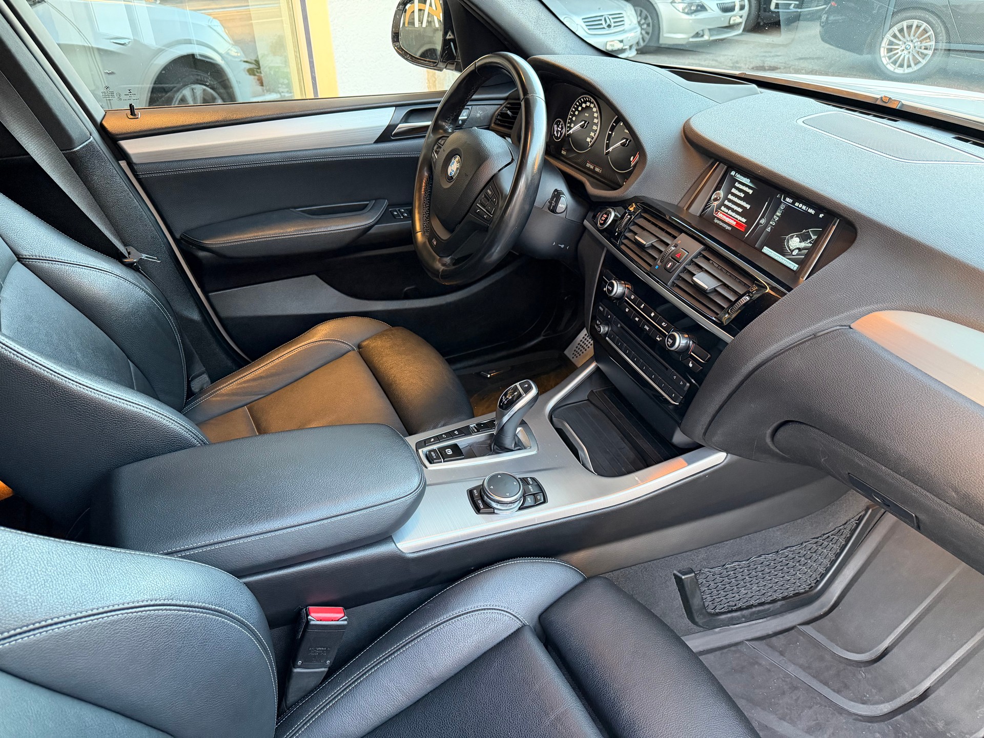 BMW X3 xDrive 35d M Sport Steptronic-image-9