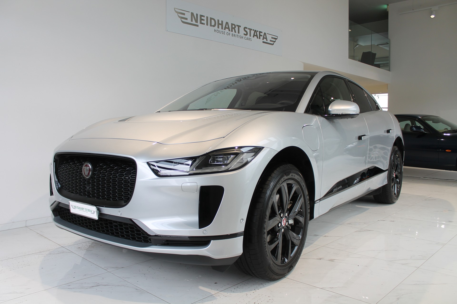JAGUAR I-Pace EV400 HSE AWD-image-1
