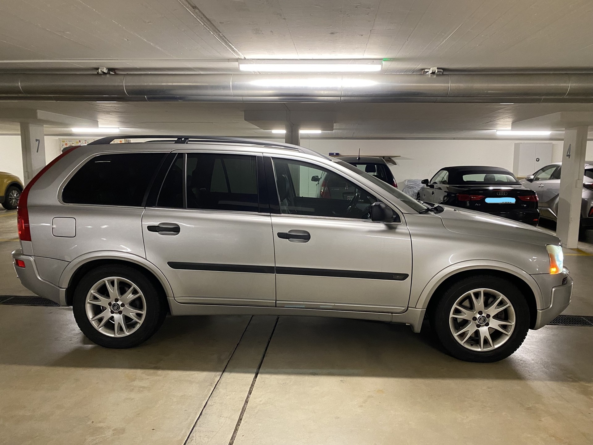 VOLVO XC90 Summum-image-1