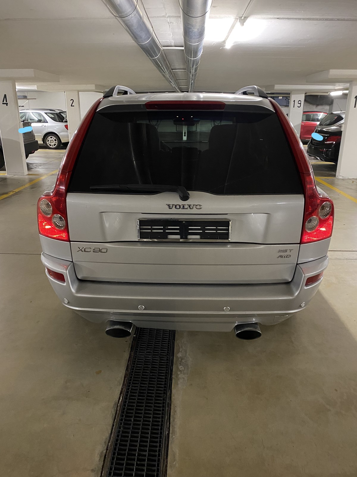 VOLVO XC90 Summum-image-2