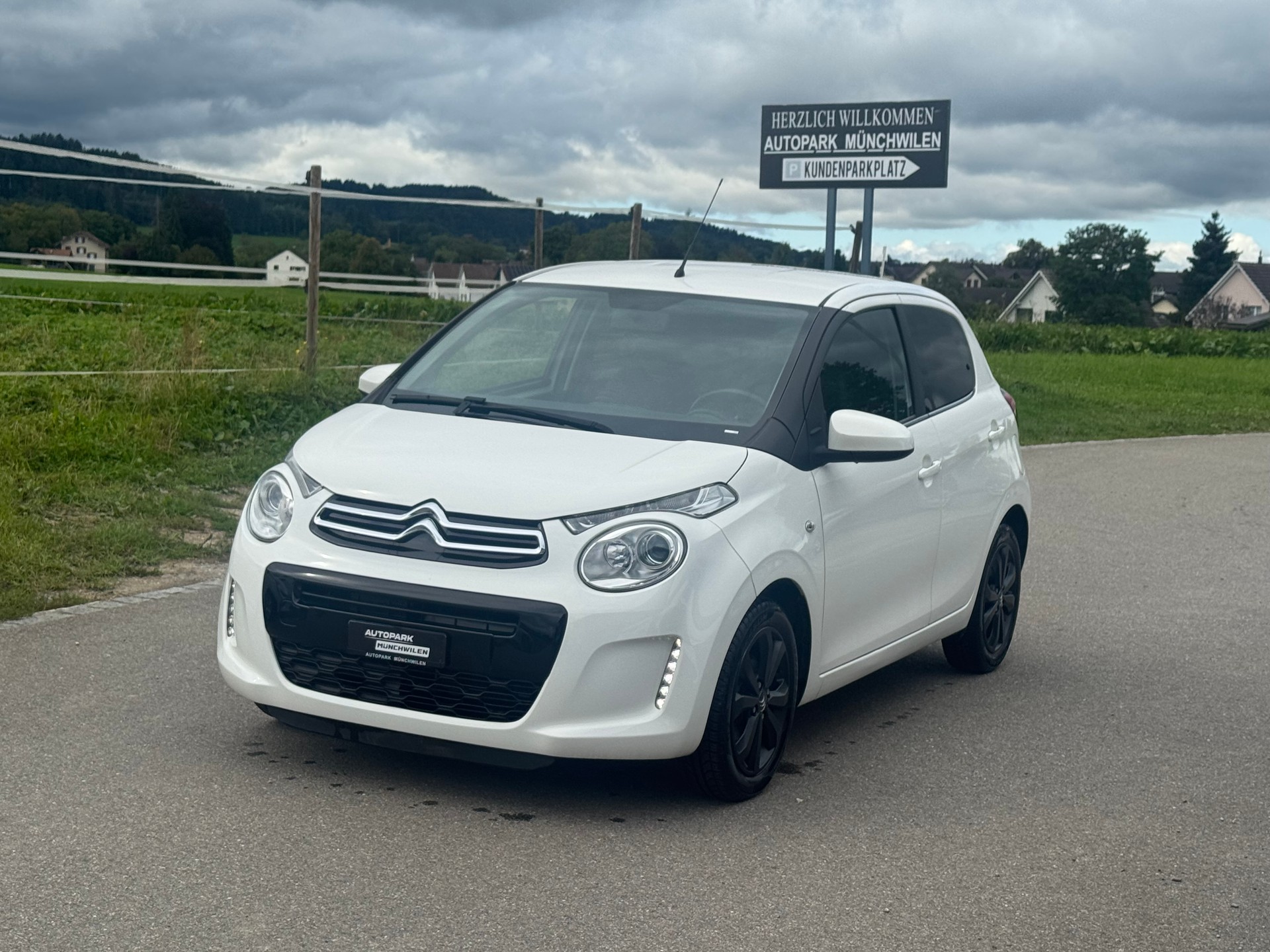 CITROEN C1 1.0 VTi Feel ETG5-image-0