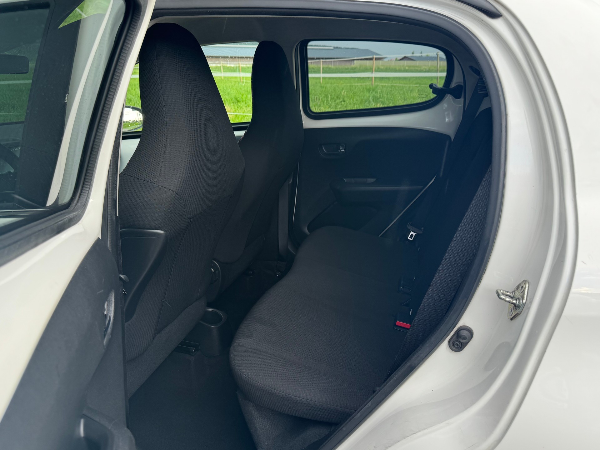 CITROEN C1 1.0 VTi Feel ETG5-image-9