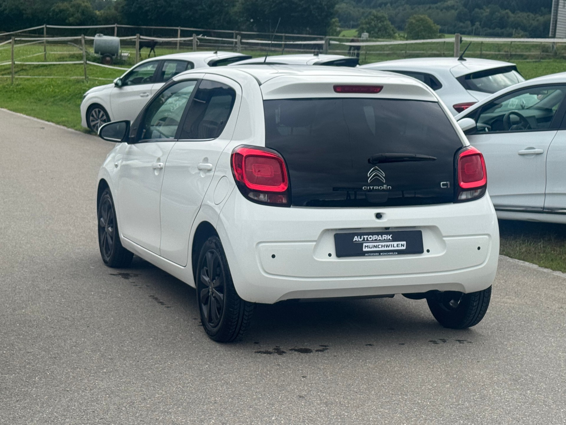 CITROEN C1 1.0 VTi Feel ETG5-image-3