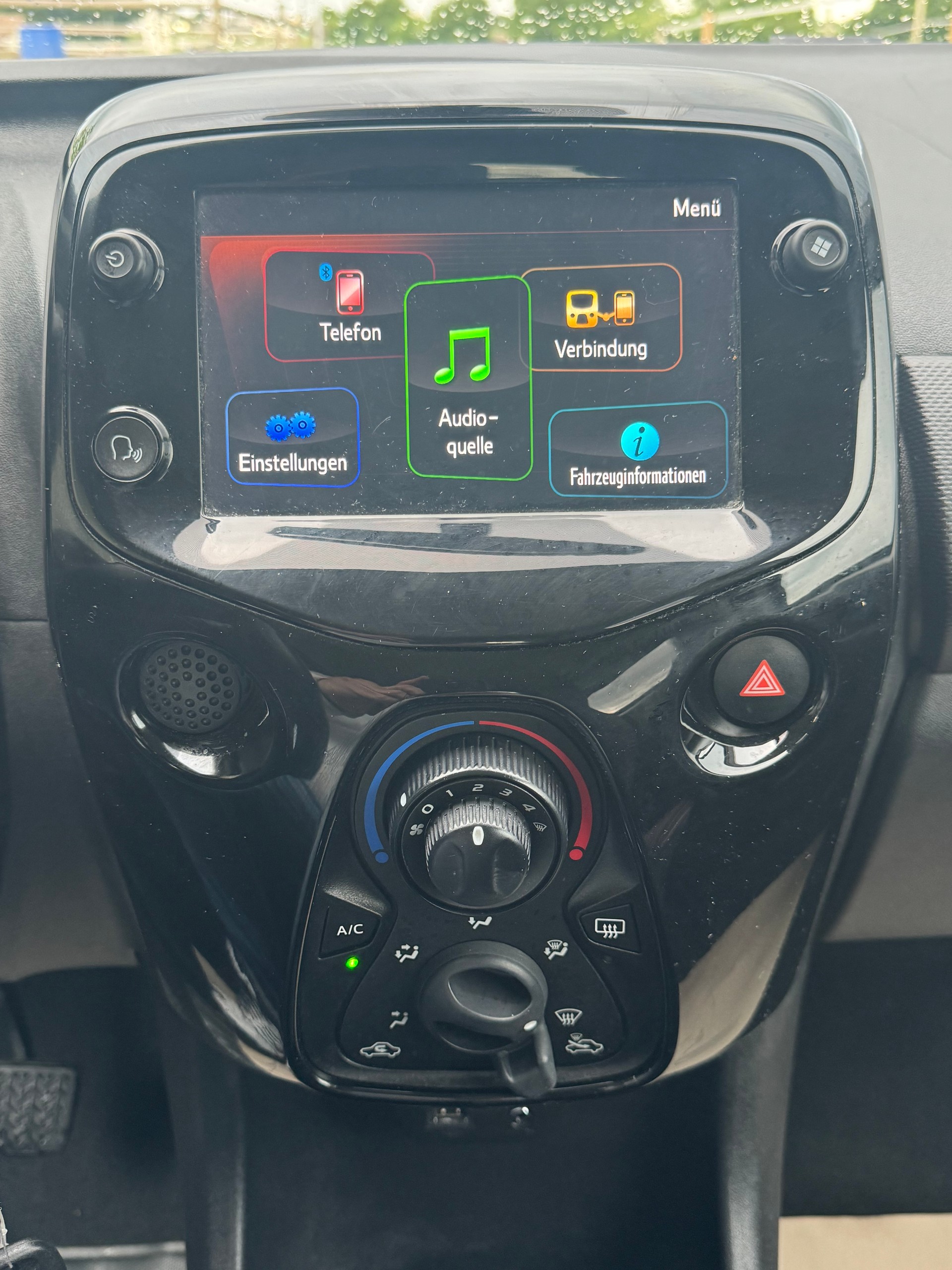 CITROEN C1 1.0 VTi Feel ETG5-image-10