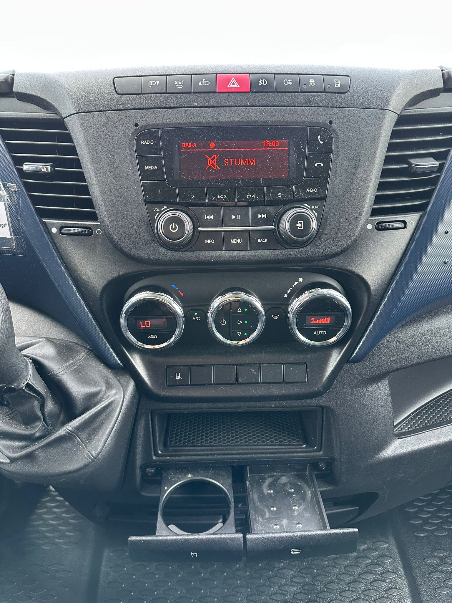 IVECO 35 S 18 A8-image-20