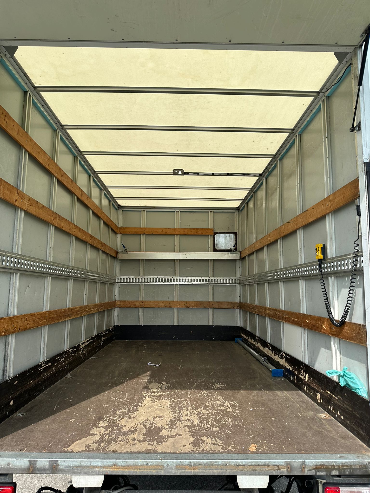 IVECO 35 S 18 A8-image-11